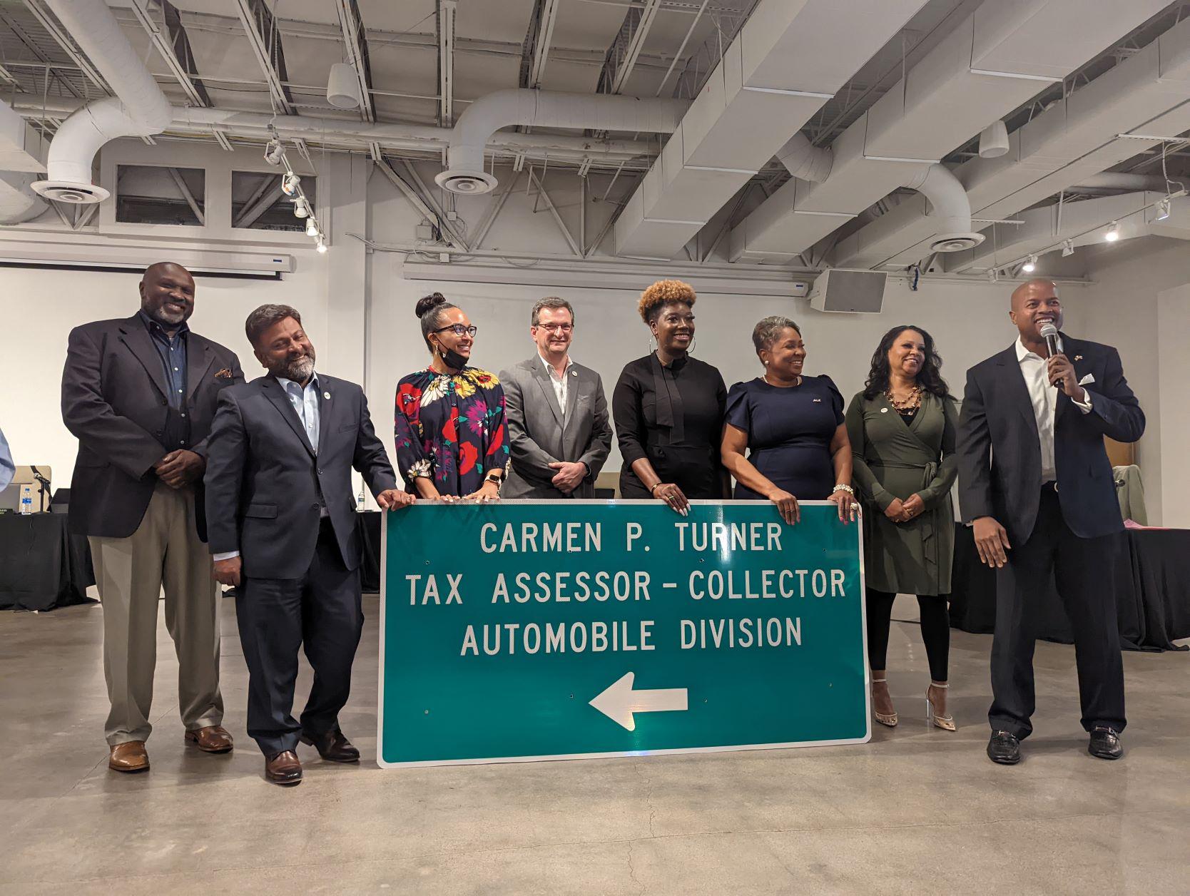 Stretch of highway renamed after Fort Bend County Tax Assessor