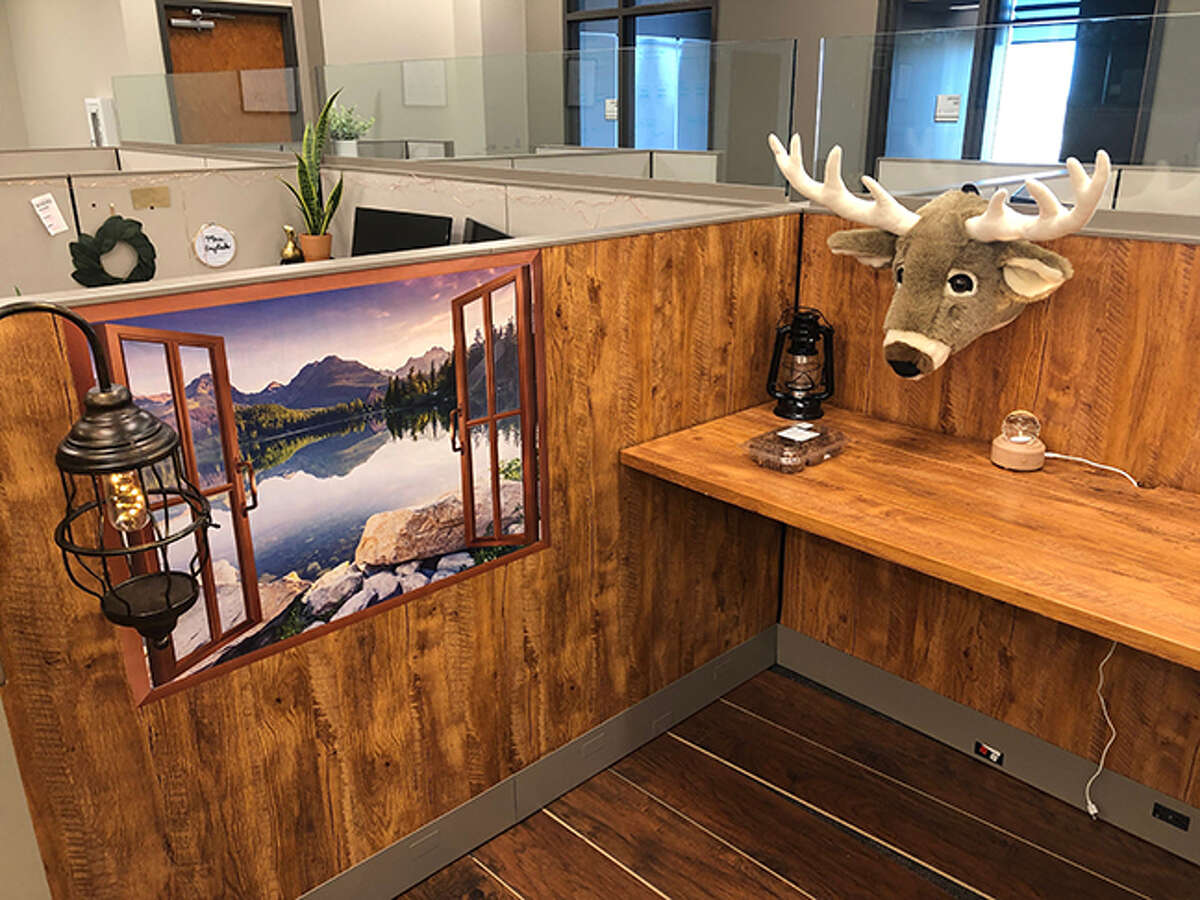 Turning a cubicle into a cabin