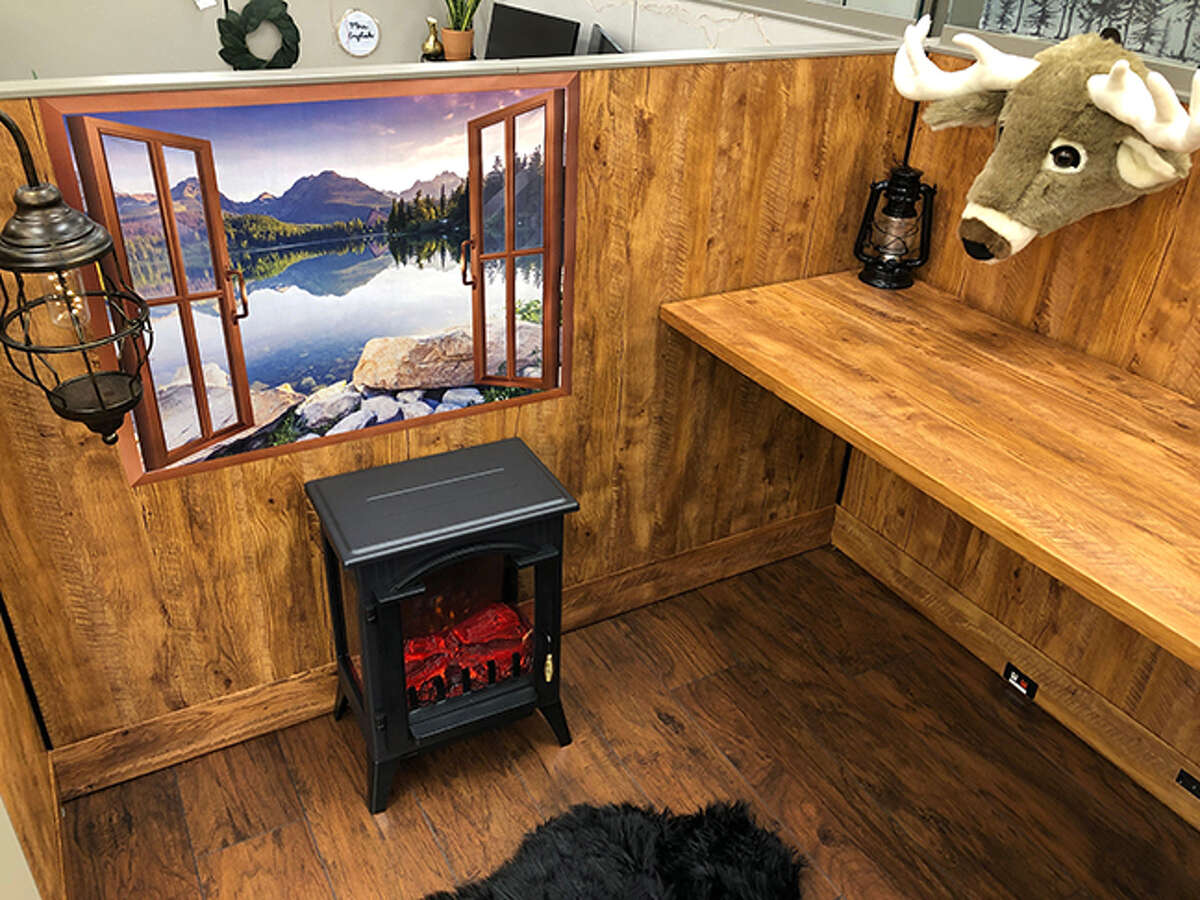 Turning a cubicle into a cabin