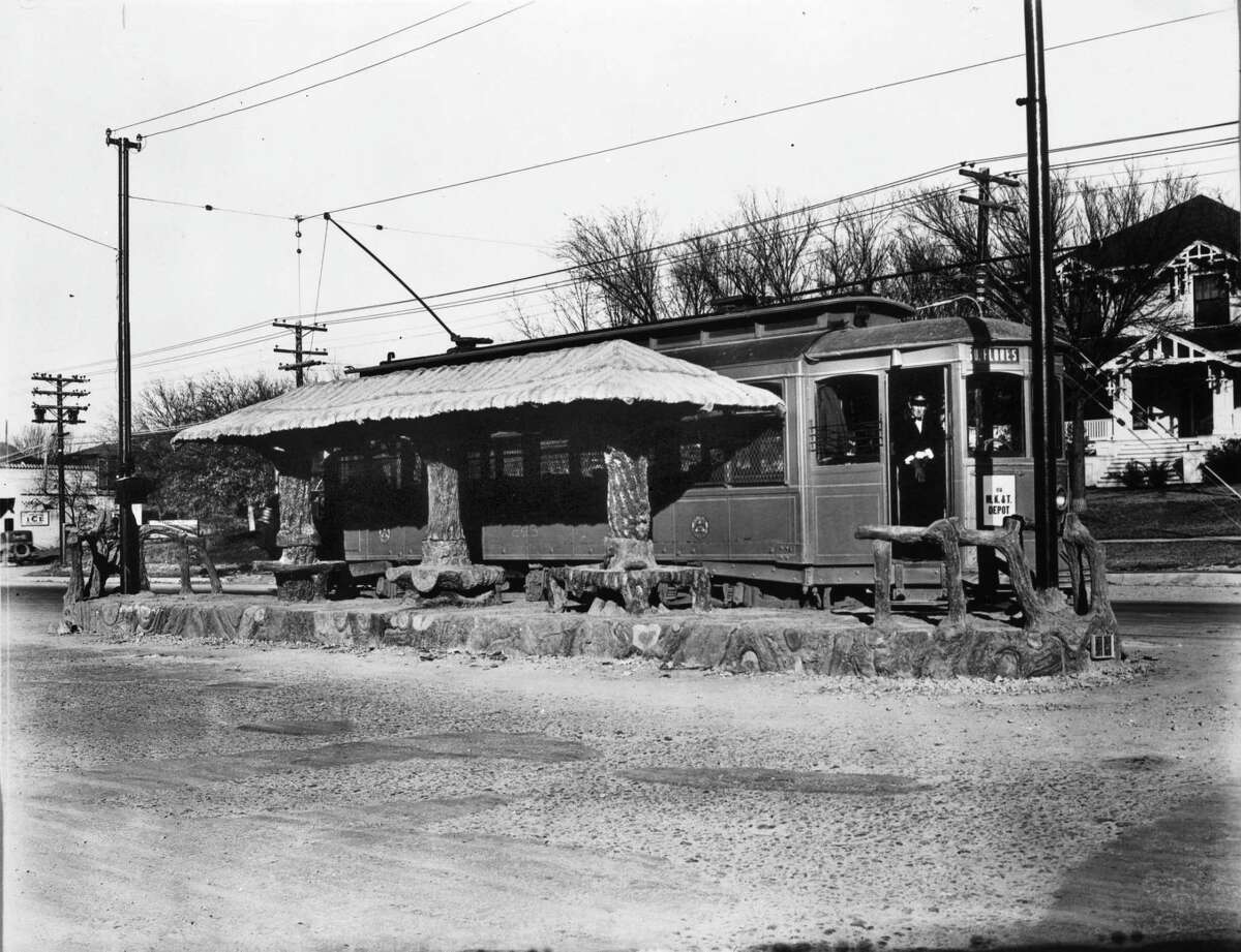 Alamo Heights in 1929: Streetcar 245 sits at a waiting station, designed by Dionicio Rodriquez, on the 4900 block of Broadway at Patterson Avenue.