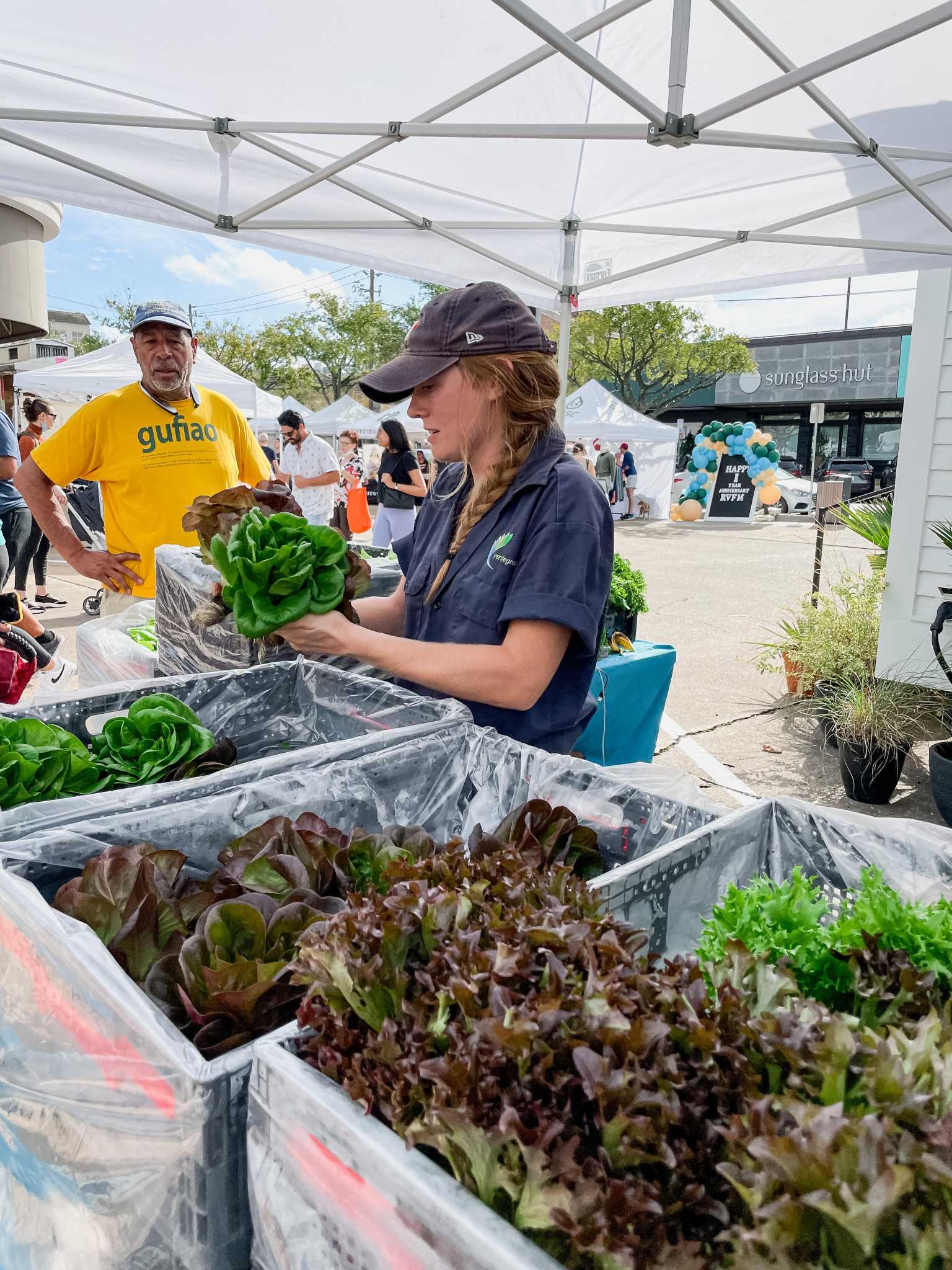 Houston’s Rice Village holds biweekly Farmers Markets, will hold Rodeothemed market at the end