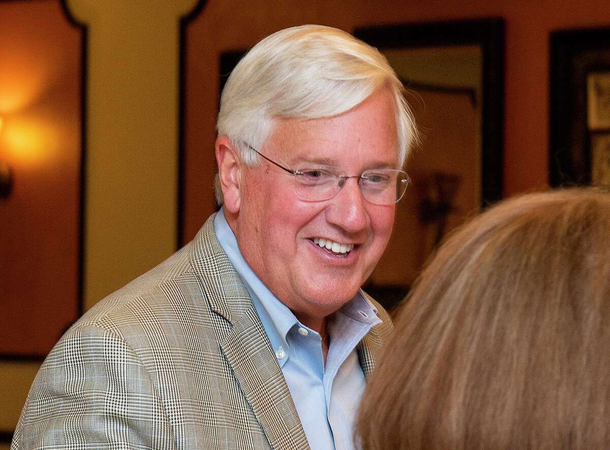 Candidate for Luitenant Governer of Texas Mike Collier meets with democratic voters, Tuesday, Oct. 26, 2021, at the Firefighters Union Hall.