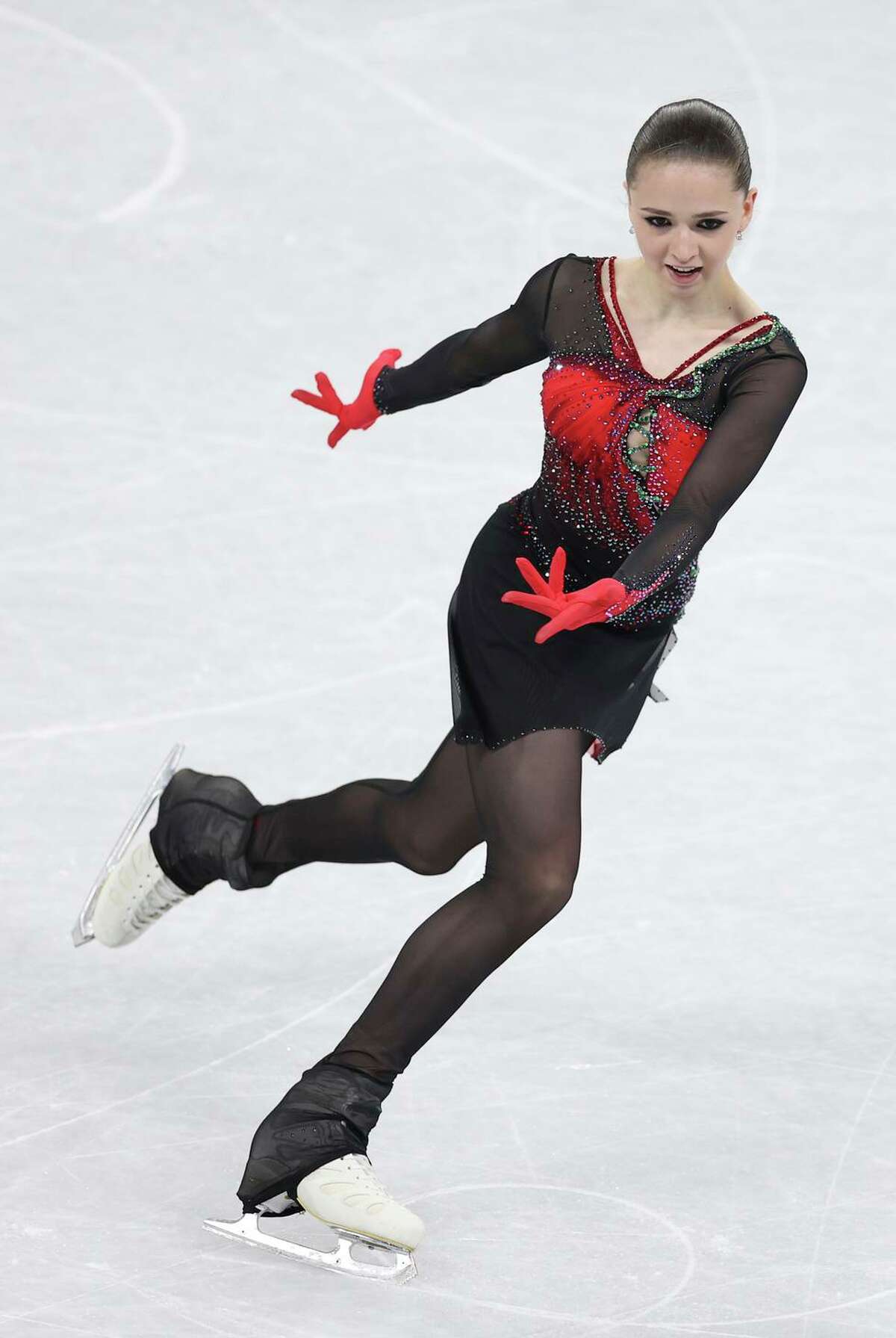 Russian skater Kamila Valieva’s positive test for a banned substance 6 weeks ago has delayed the awarding of team medals.