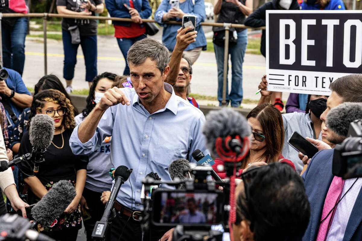 Texas Democratic gubernatorial candidate Beto O'Rourke speaks with members of the press at a campaign rally on November 16, 2021 in San Antonio, Texas.