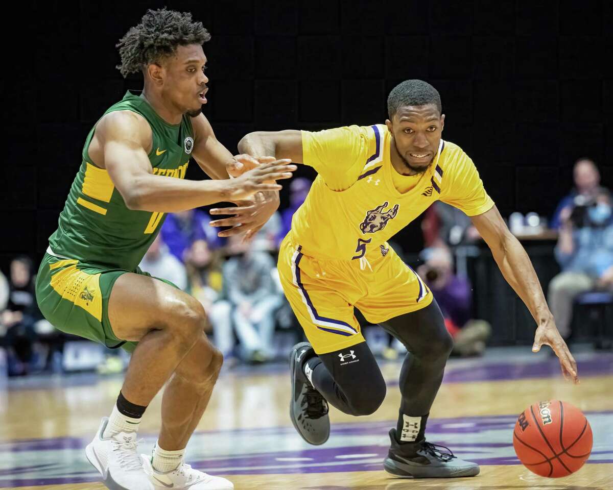 UAlbany senior Jamel Horton said the team is focused on its impending matchup with New Hampshire, not on the America East standings.