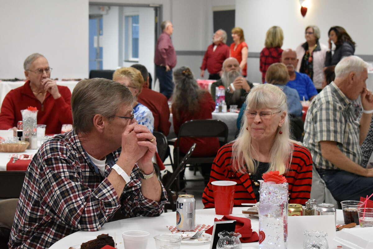 The Big Rapids Eagles hosted a Valentine's blue jean ball evening that featured dinner, dessert, specialty drinks, music and dancing throughout the evening. 