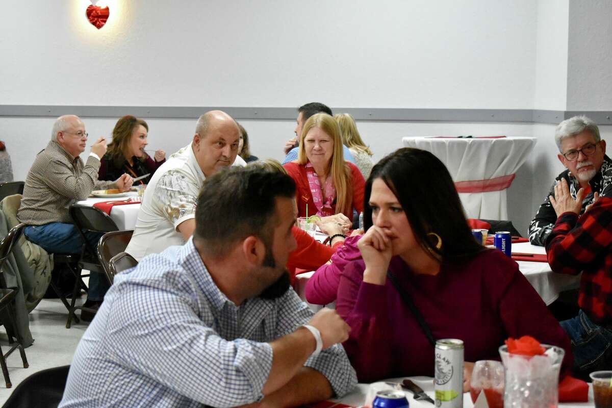 The Big Rapids Eagles hosted a Valentine's blue jean ball evening that featured dinner, dessert, specialty drinks, music and dancing throughout the evening. 