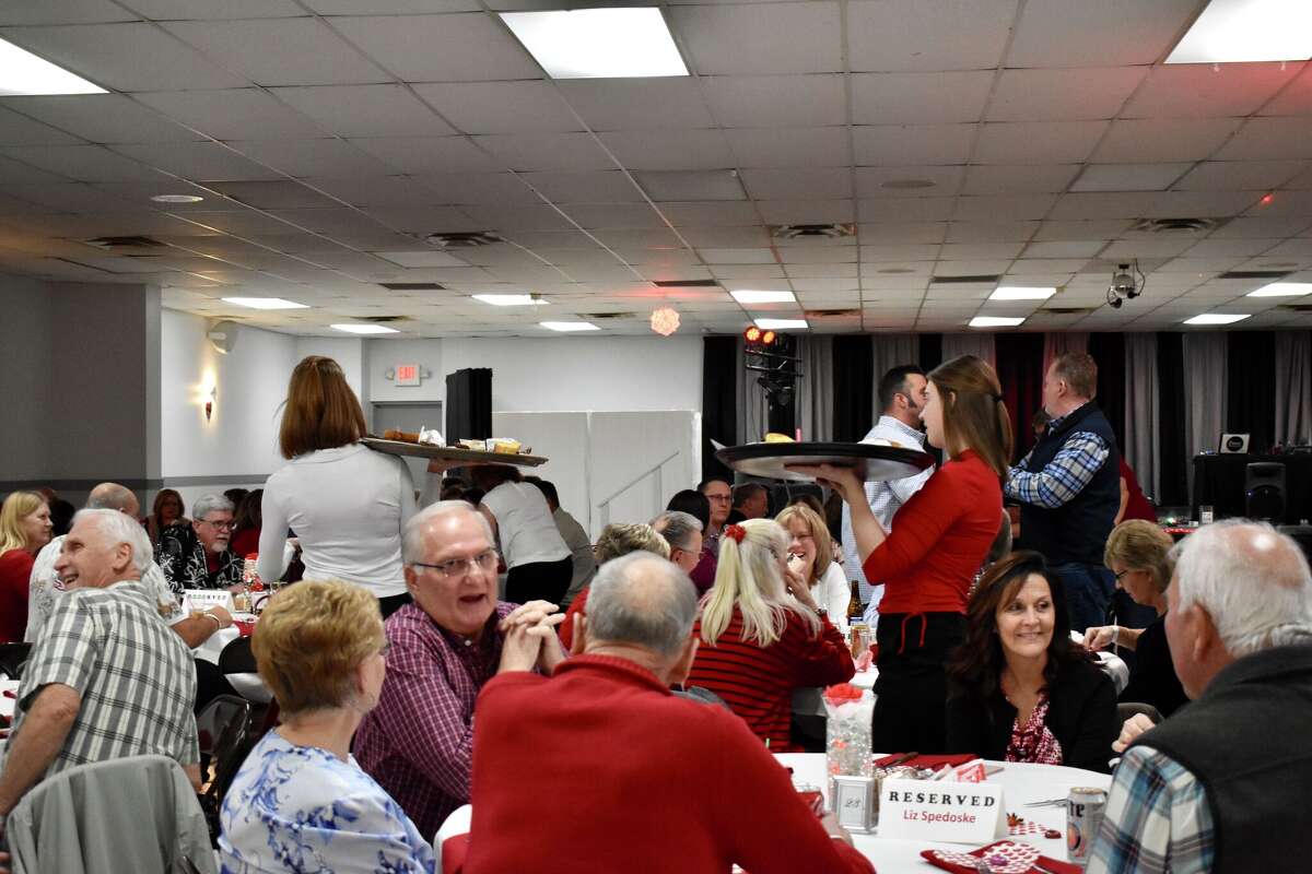 The Big Rapids Eagles hosted a Valentine's blue jean ball evening that featured dinner, dessert, specialty drinks, music and dancing throughout the evening. 