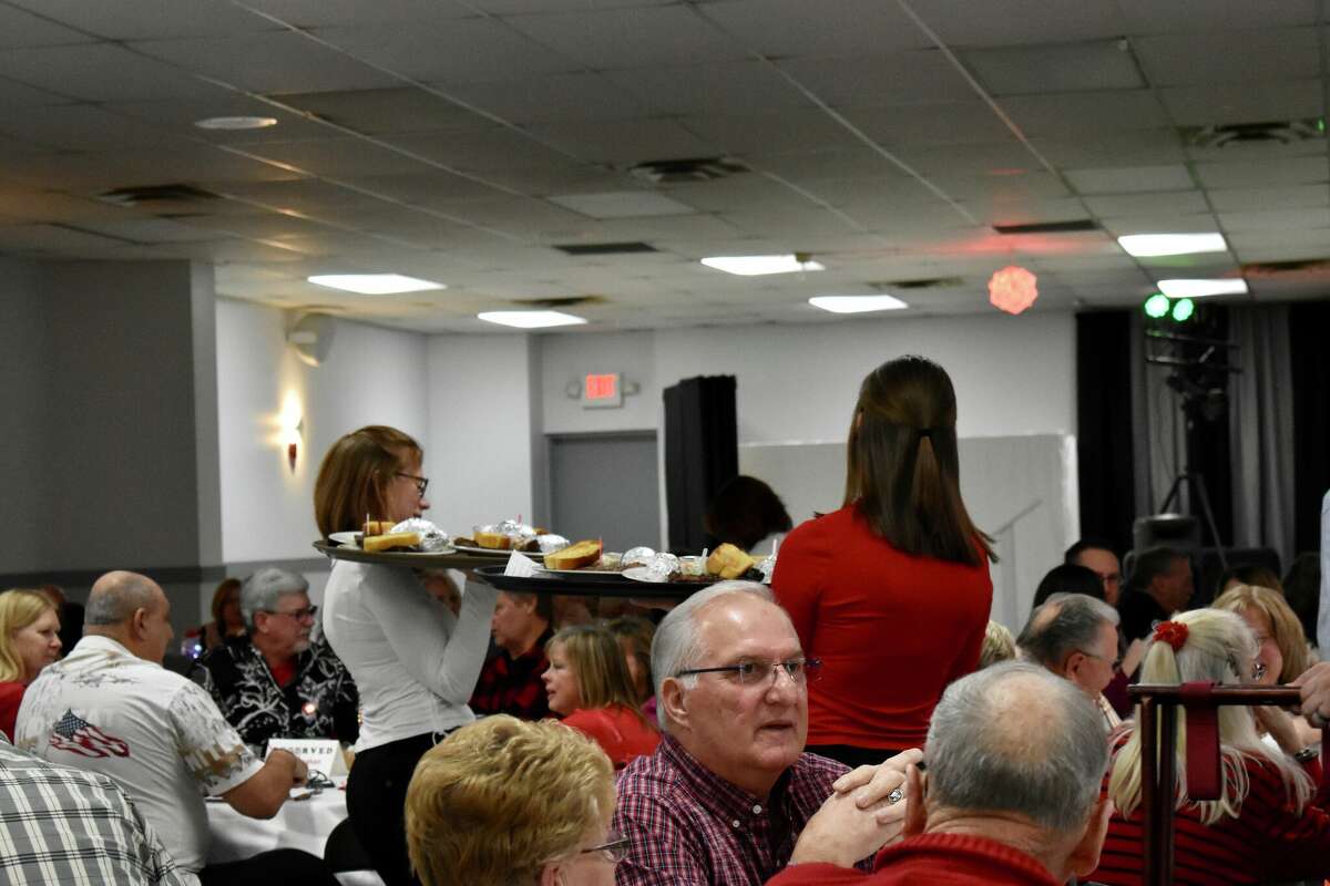 The Big Rapids Eagles hosted a Valentine's blue jean ball evening that featured dinner, dessert, specialty drinks, music and dancing throughout the evening. 