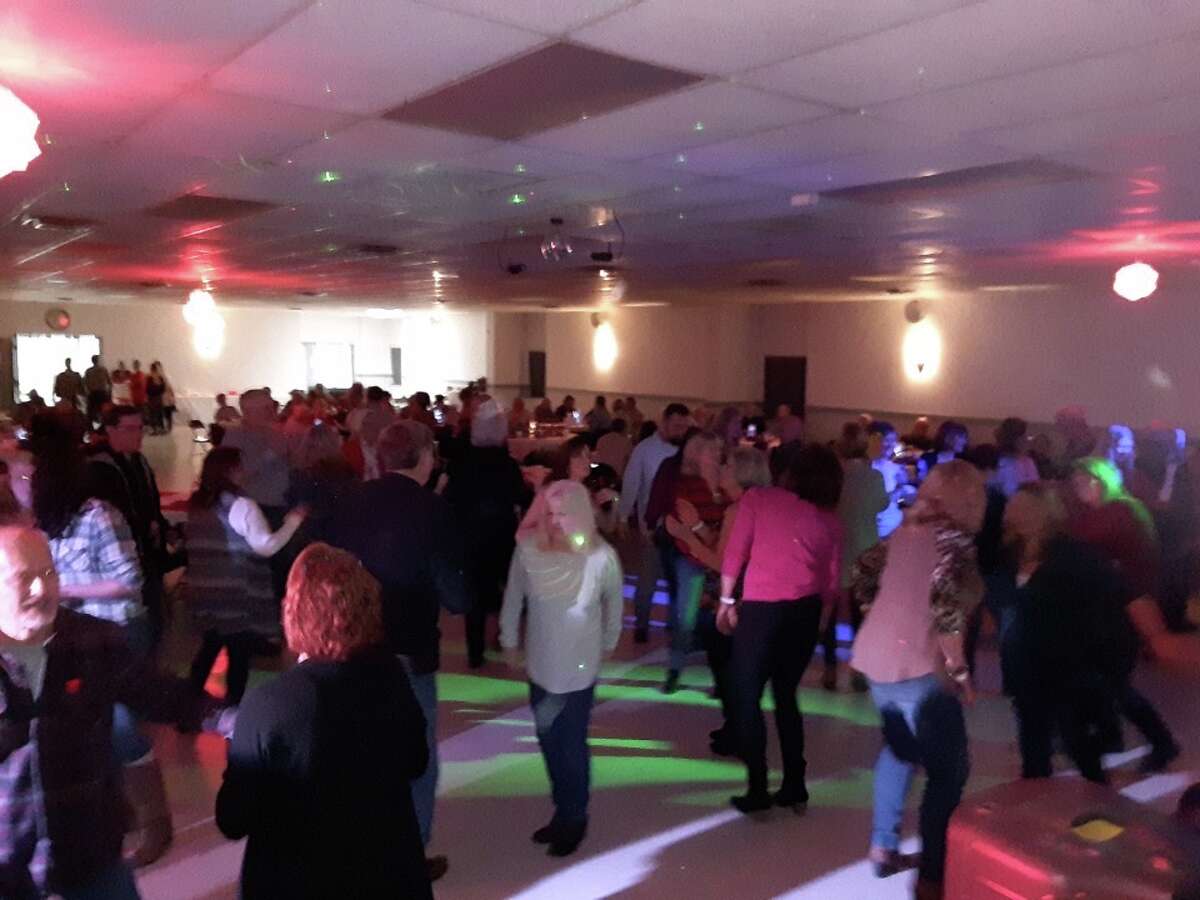 The Big Rapids Eagles hosted a Valentine's blue jean ball evening that featured dinner, dessert, specialty drinks, music and dancing throughout the evening. 