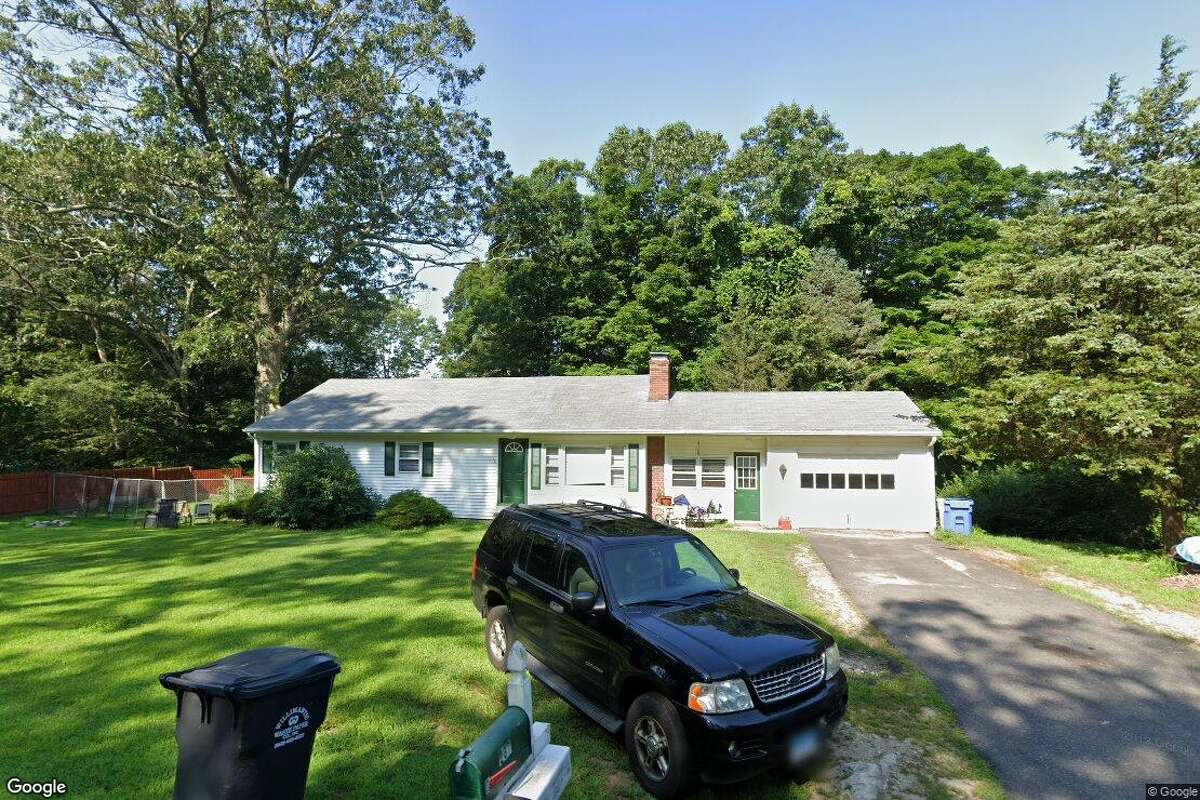 How much did the five most expensive homes sell for in Ledyard in the