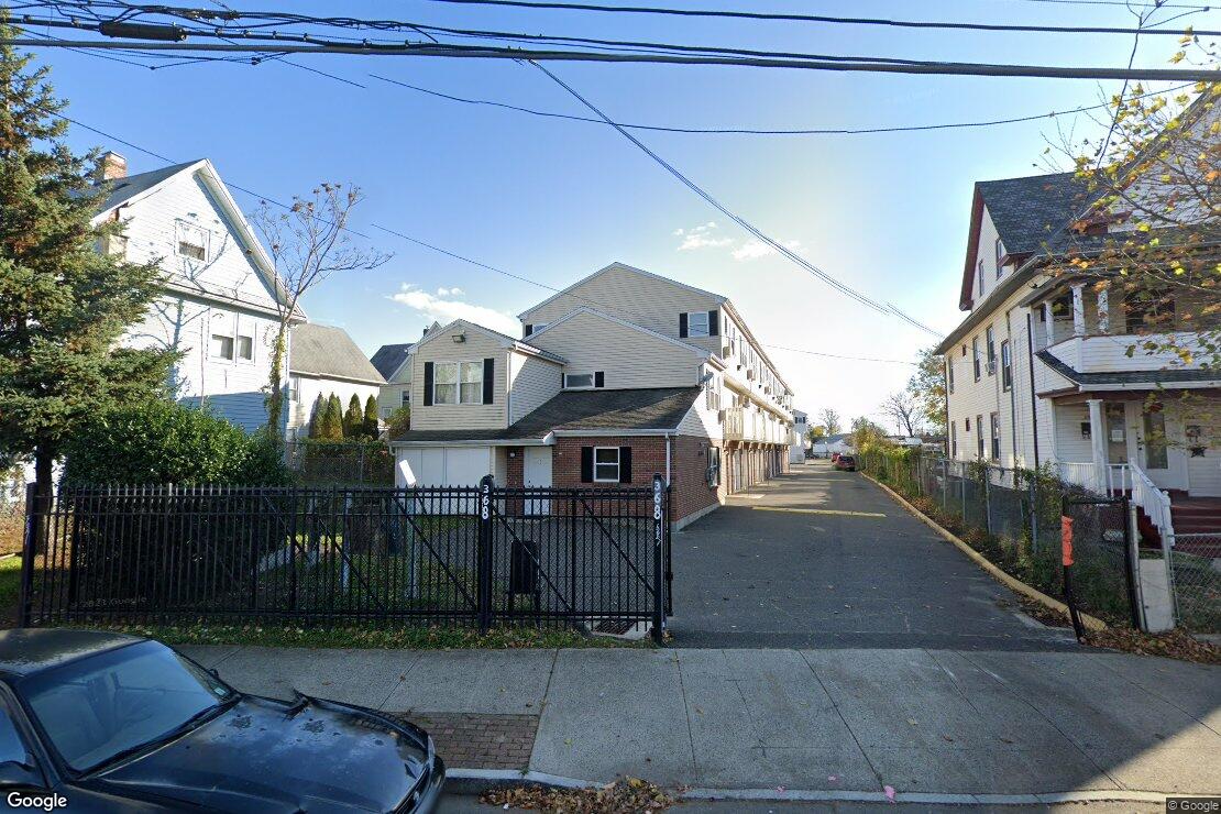 Condominium in Bridgeport sells for 130,000