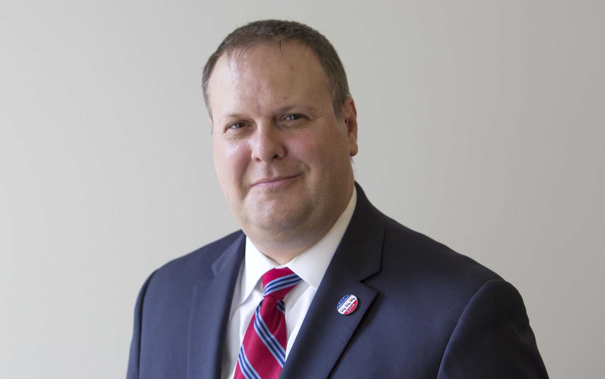 230th Criminal District Court: Houston Chronicle endorses Chris Morton