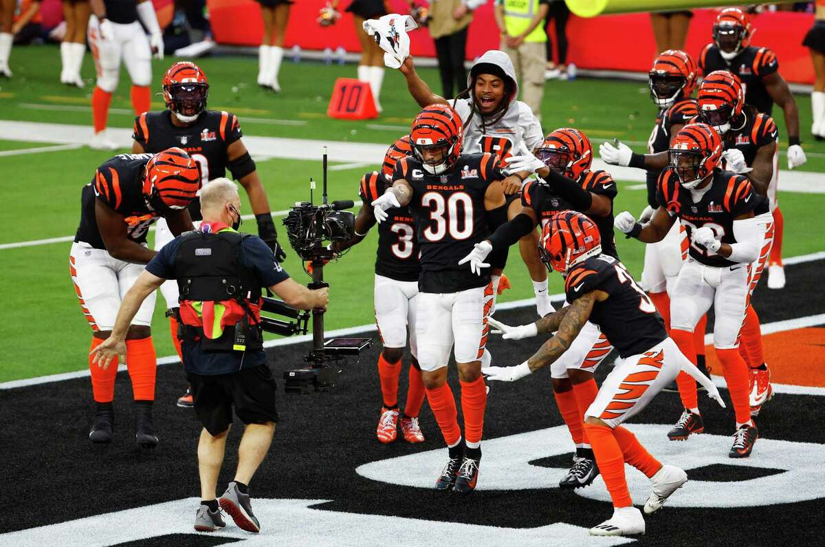 Bengals' Hargreaves fined $5,555 for Super Bowl taunting penalty