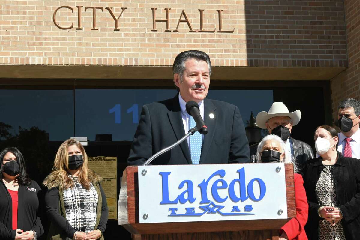 Laredo Mayor Pete Saenz declared it Student Voting Day in Laredo on Feb. 14, 2022.