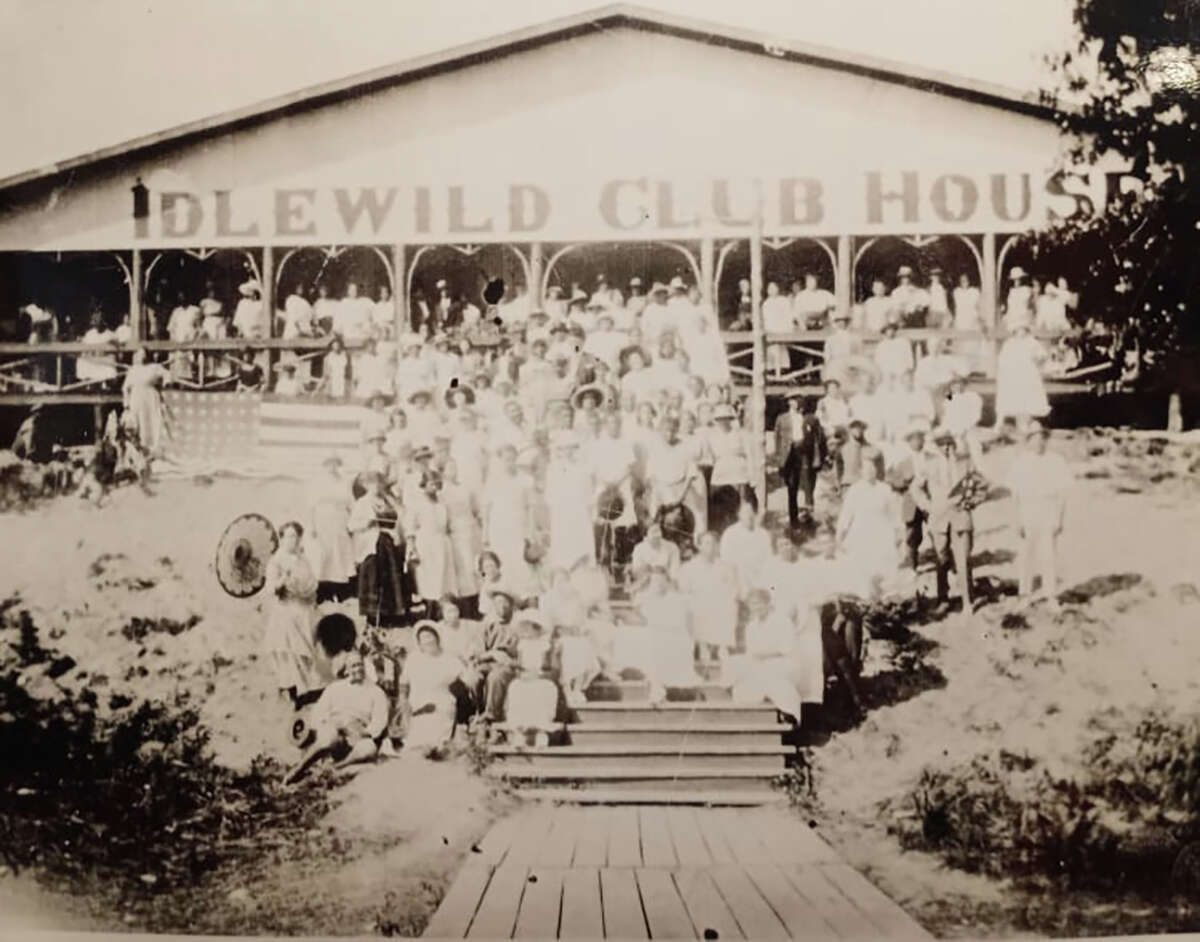 Idlewild became a resort for Blacks in 1915, and by 1917, was gaining much notoriety and even attracted a film company to film on-site. (Courtesy photo/Lake County Historical Society) 