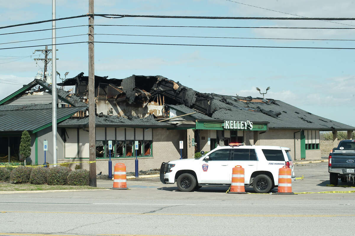Damage to the roof is visible after fire broke out at the Kelley's restaurant at 1502 West Main Street F.M.518 in League City Monday, Feb 14, 2022.
