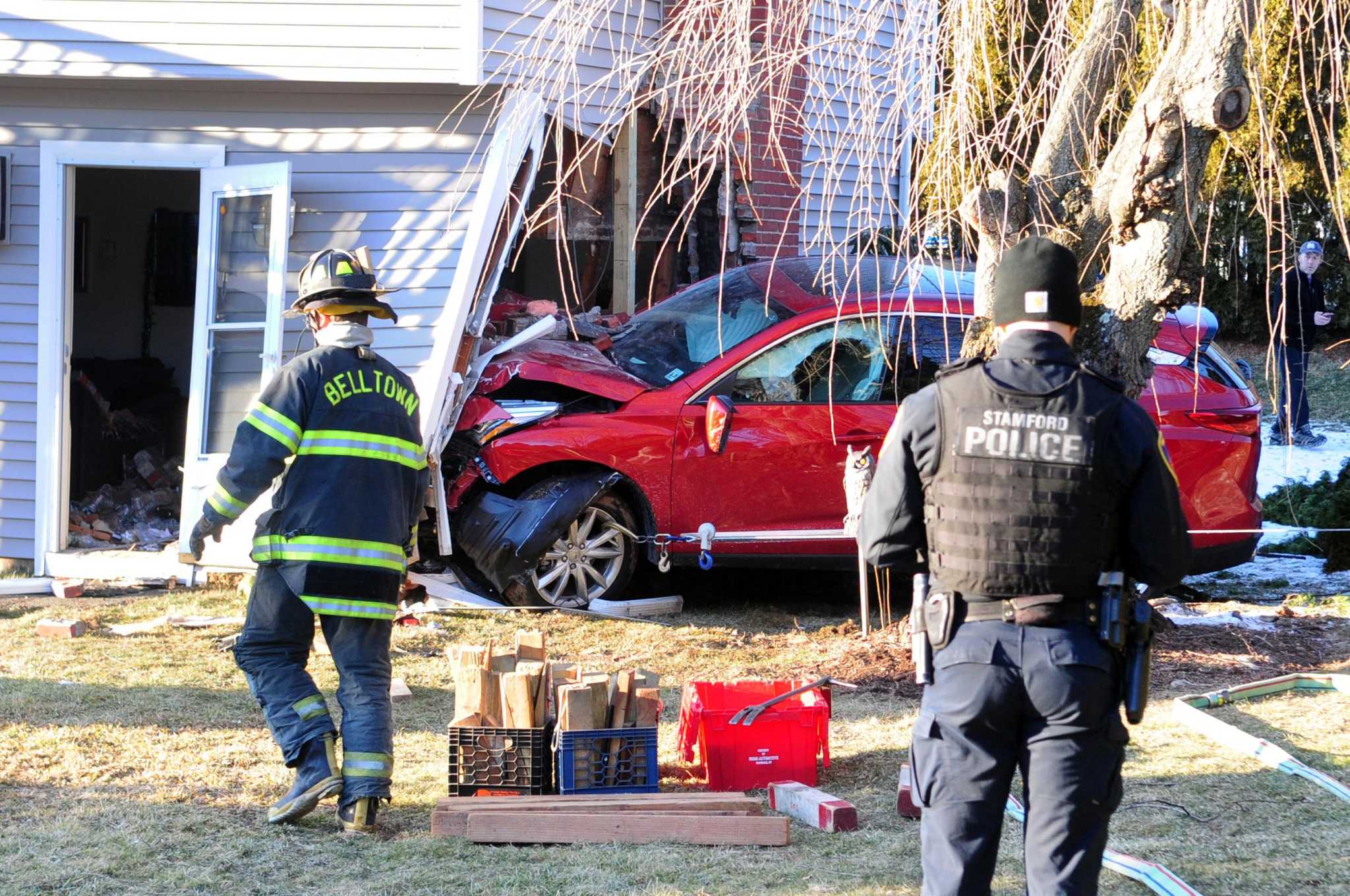 Police: Driver crashes into home in Stamford Tuesday