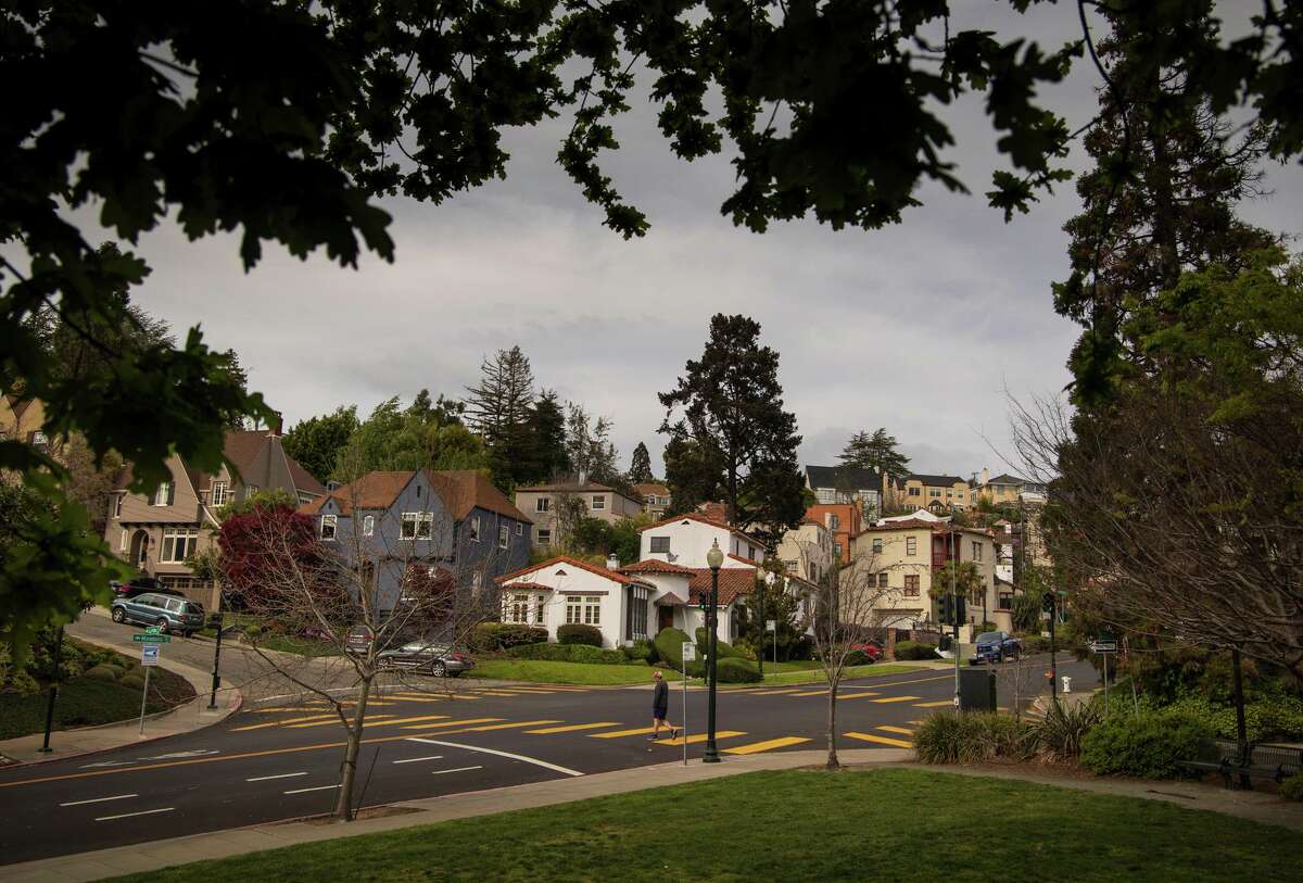 Residents of Oakland’s affluent and predominantly white neighborhoods, such as Crocker Highlands, benefit up to three times as much from controversial state property tax cap Prop. 13, a new report finds.