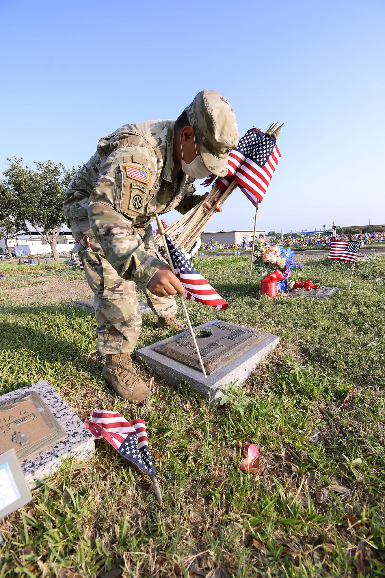 Webb County to put up battlefield cross - Vimarsana News
