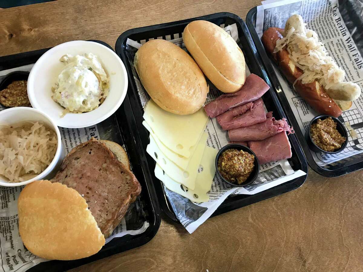 Your guide to New Braunfels’ German food and beer with 8 great Texas