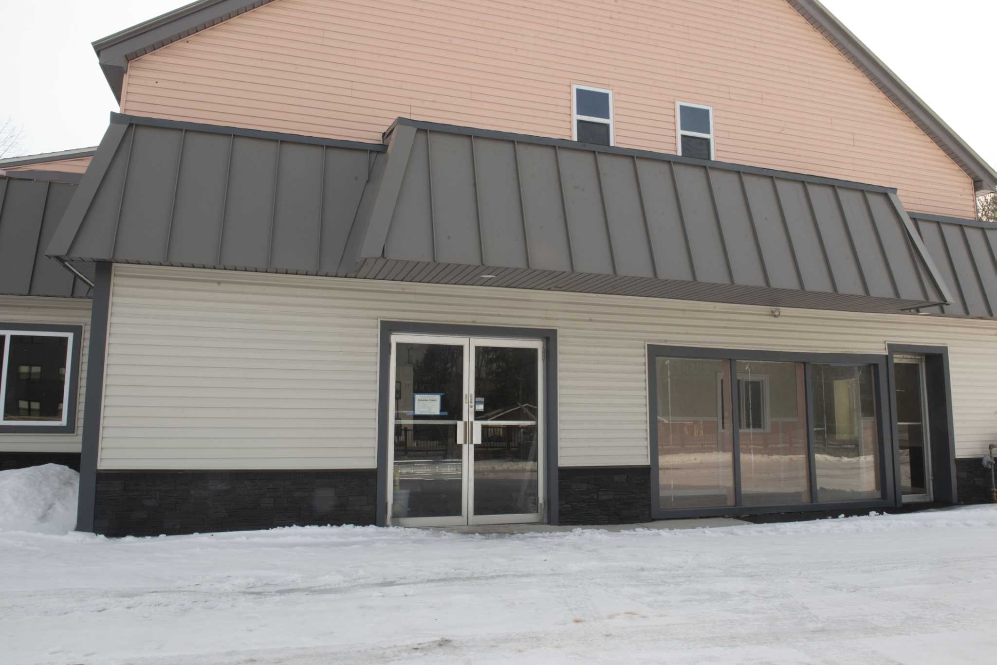 Saratoga Springs property owners get permits for vehicle sales lot