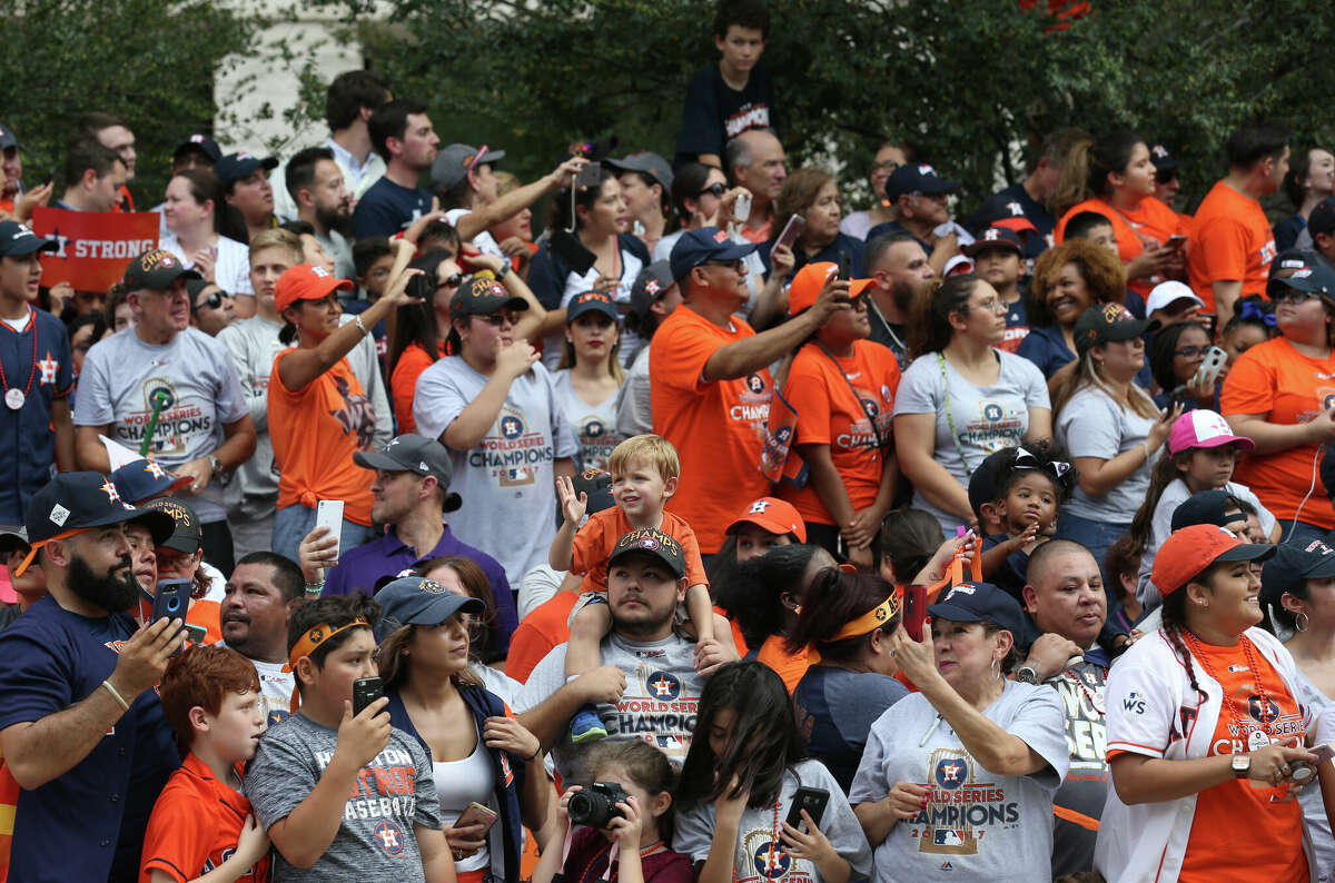 Houston Astros parade a lovefest between team, city