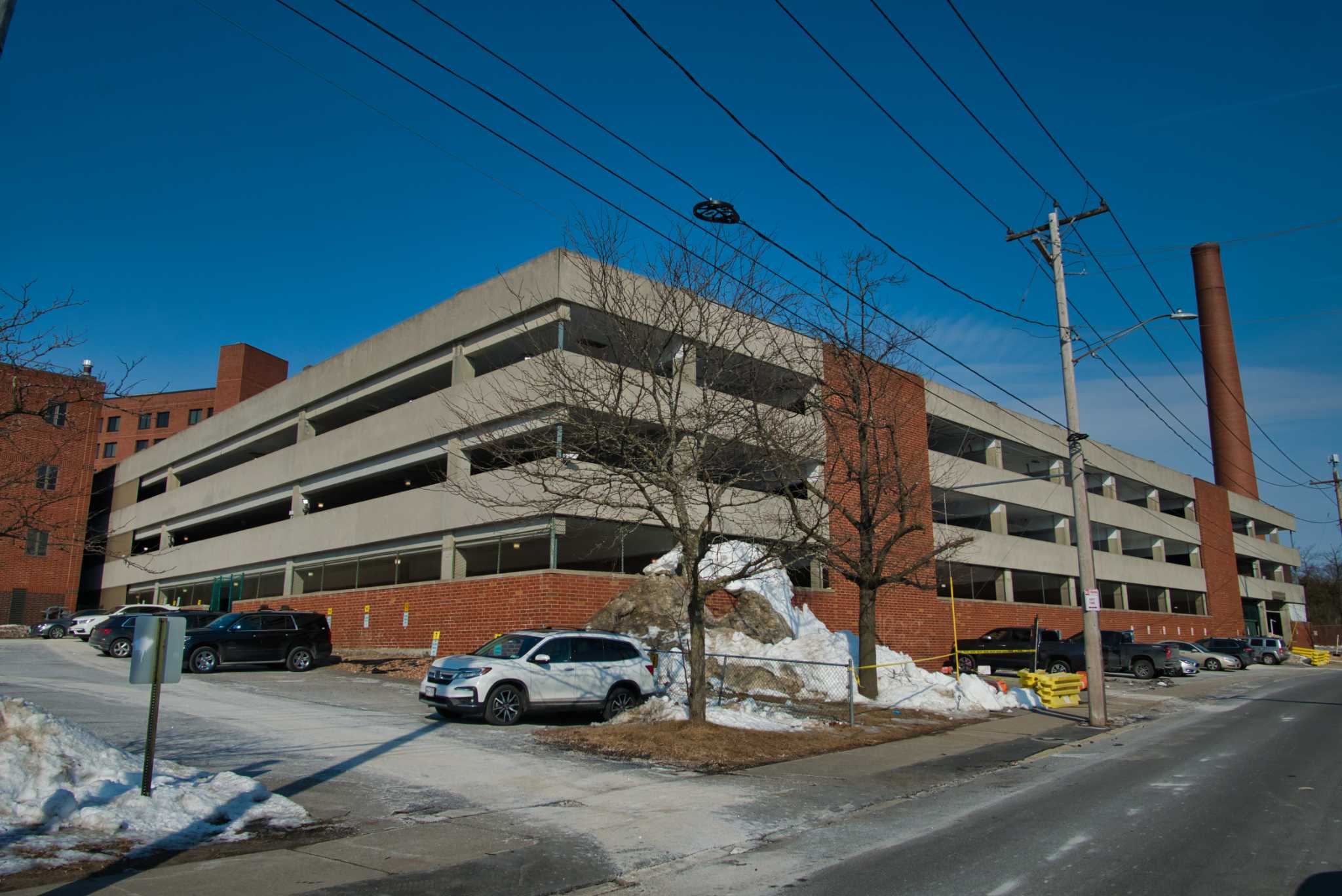 Schenectady's Ellis hospital parking garage replacement gets green light - Vimarsana News