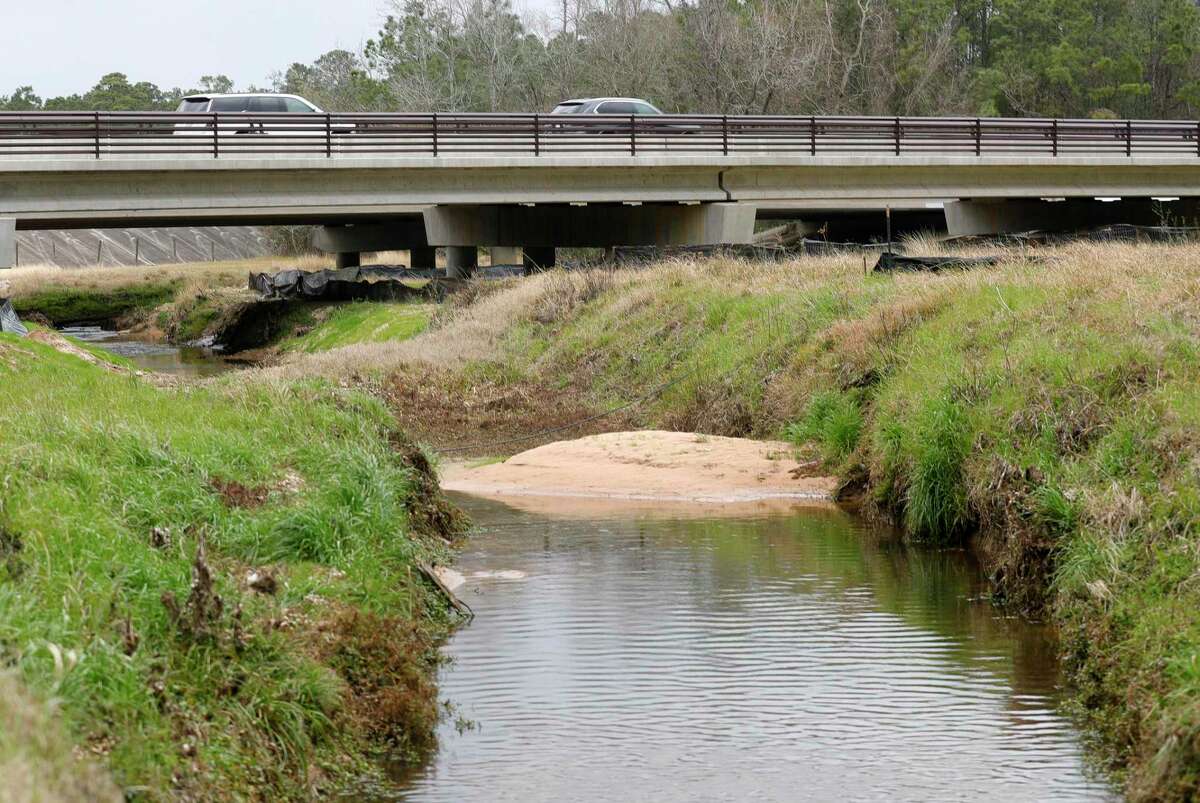 New Kuykendahl bridge open in The Woodlands