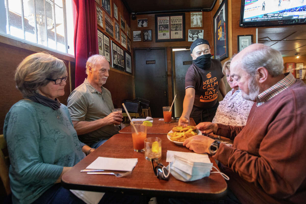 7 Mile House is a place to savor picture
