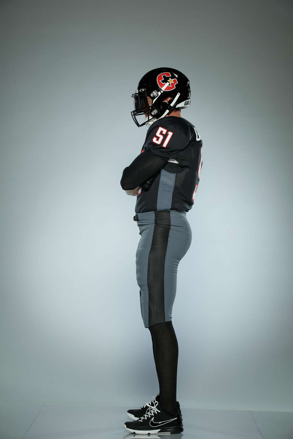 USFL's Houston Gamblers unveil uniforms for 2022 season