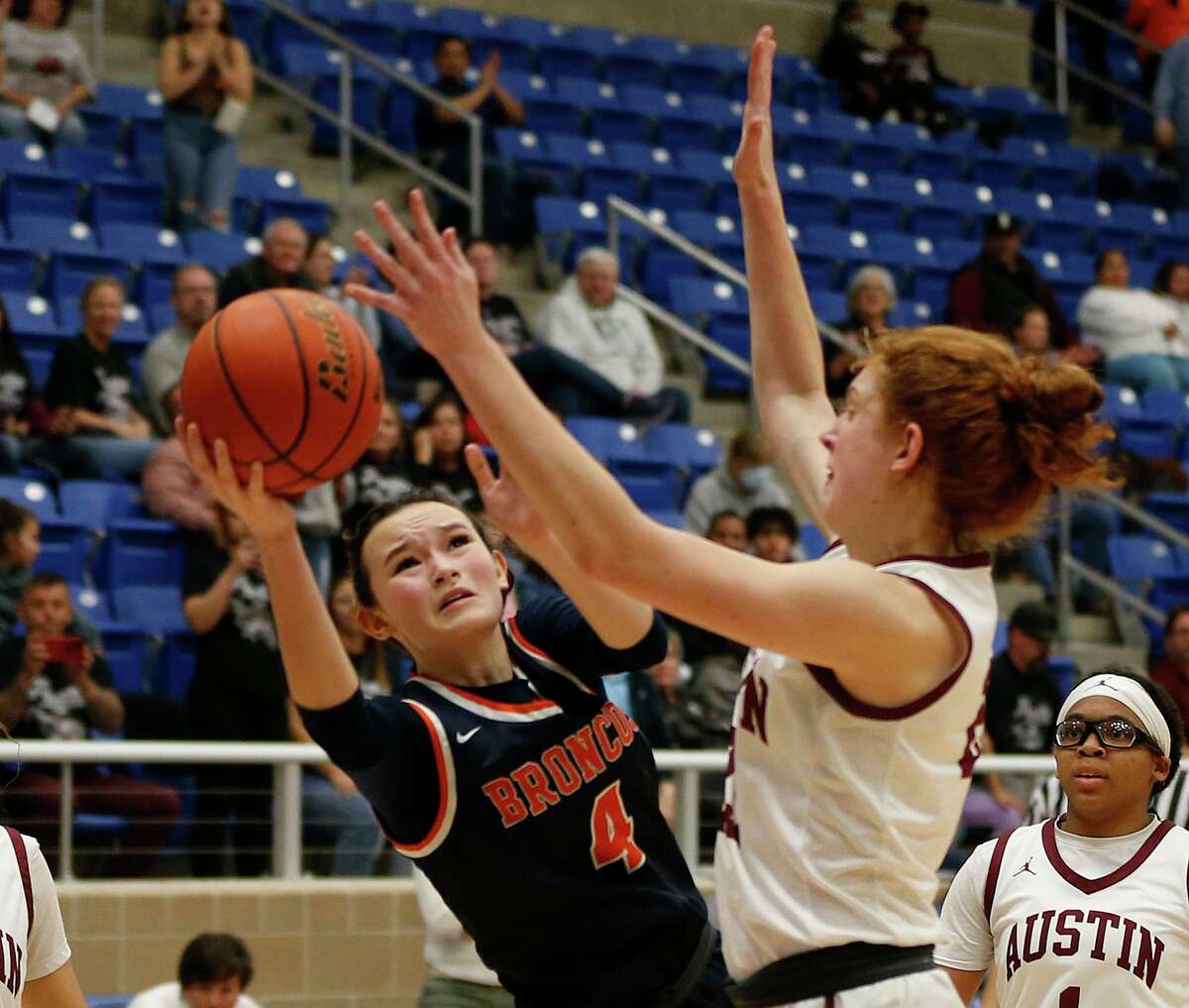 Brandeis guard Rian Forestier did a bit of everything in the Allen tournament, averaging 22 points, 12 rebounds, 7 steals and 5 assists.