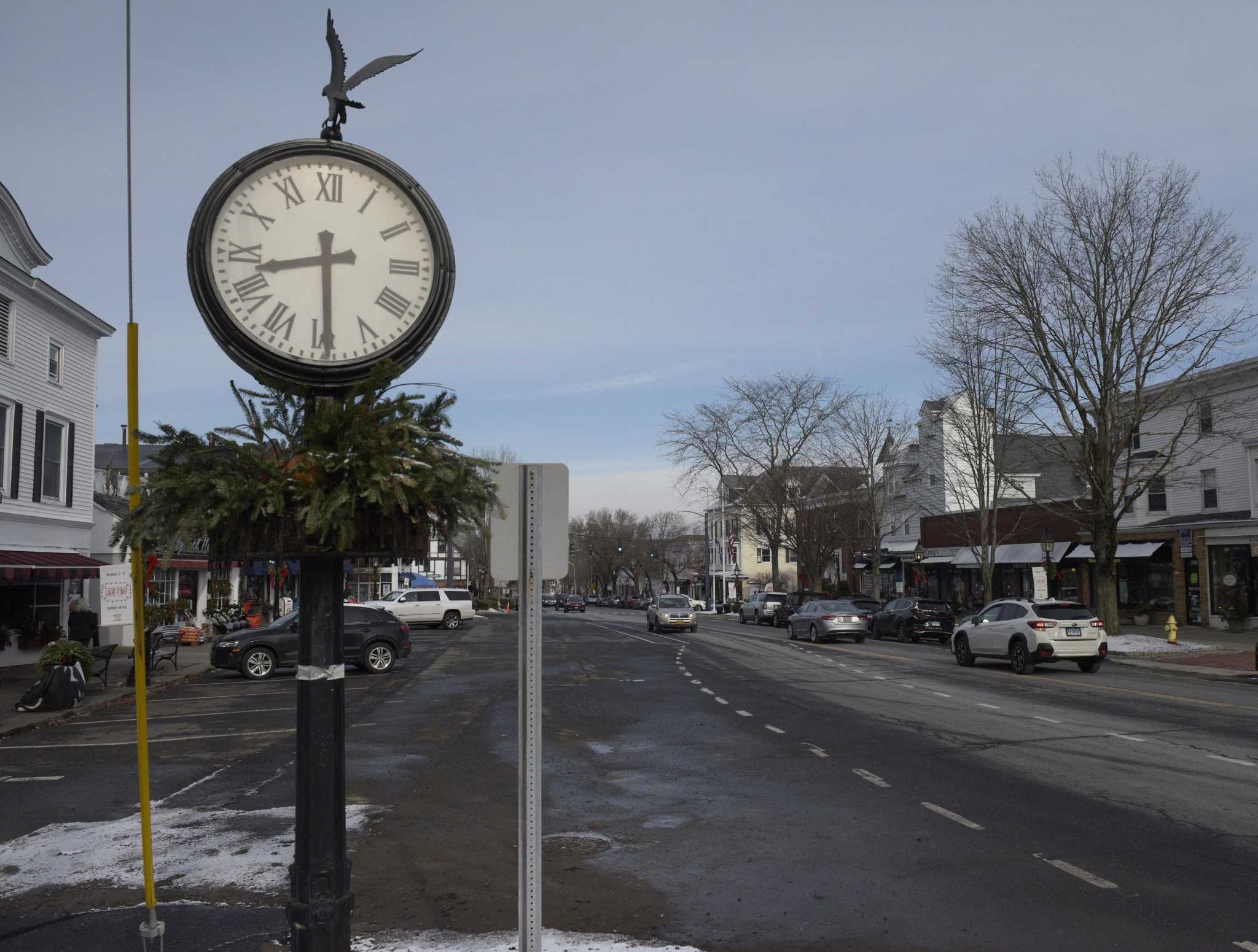About time: Ridgefield seeks to repair ticker of historic downtown clock - Vimarsana News