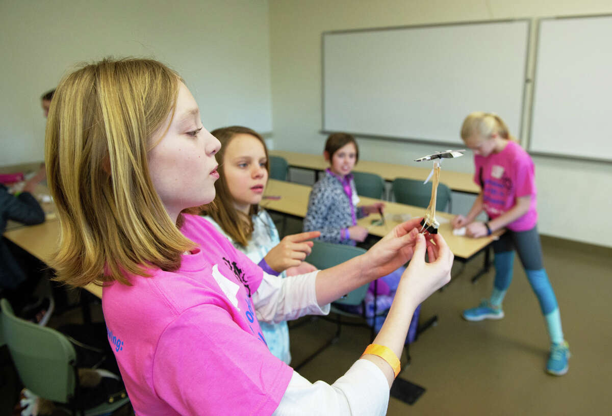 Students work on projects during “Introduce a Girl to Engineering Day” at Southern Illinois University Edwardsville. This year’s event, which will be in a virtual format for the second straight year, is slated for Saturday, Feb. 26.