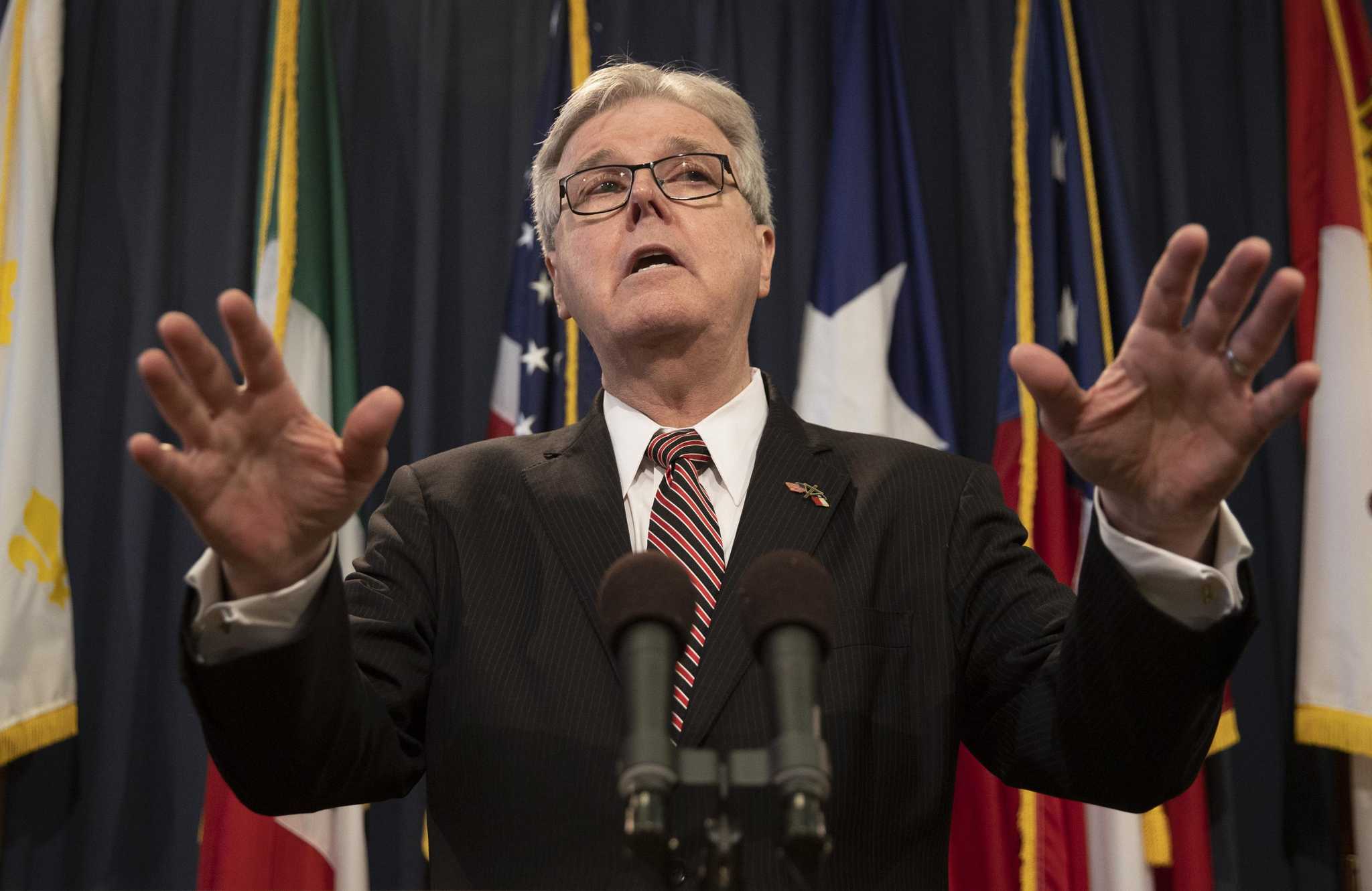 Lt. Gov. Dan Patrick calls for end to tenure at public universities, citing 'critical race theory' - Vimarsana News