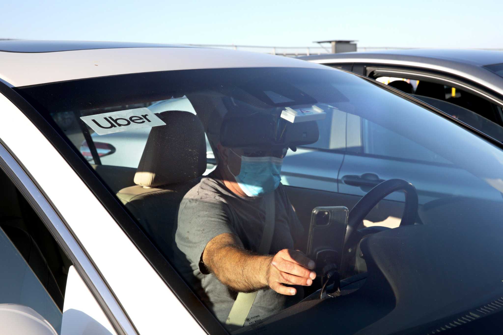 Key upcoming decisions could intensify the battle over Uber and Lyft drivers' employment status - Vimarsana News