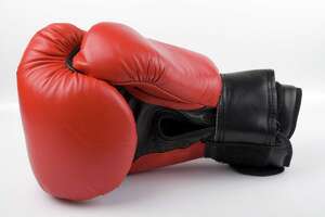 Golden Gloves opening night sees S.A. boxers go 0-3