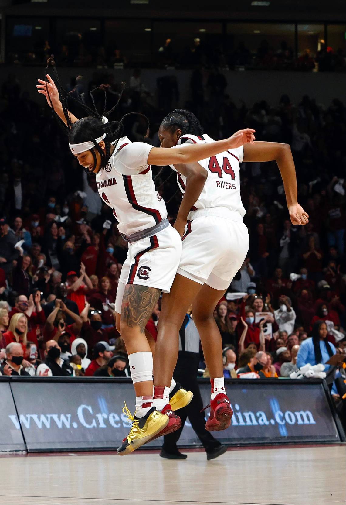 South Carolina assistant coach Jolette Law is 'one of the best that's ever  done it
