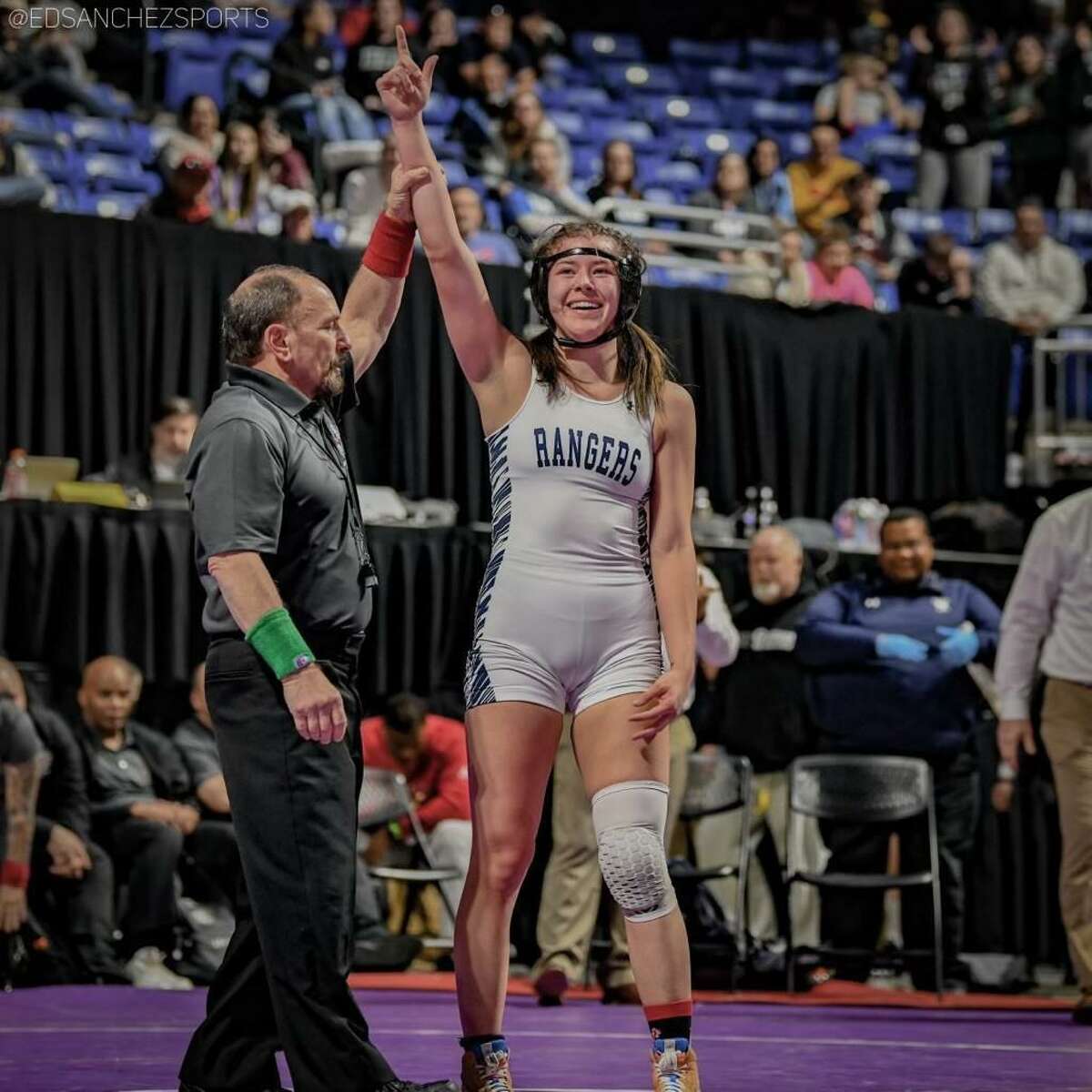 DSHS Wrestling on X: The boys tied a program-best 3 on the podium