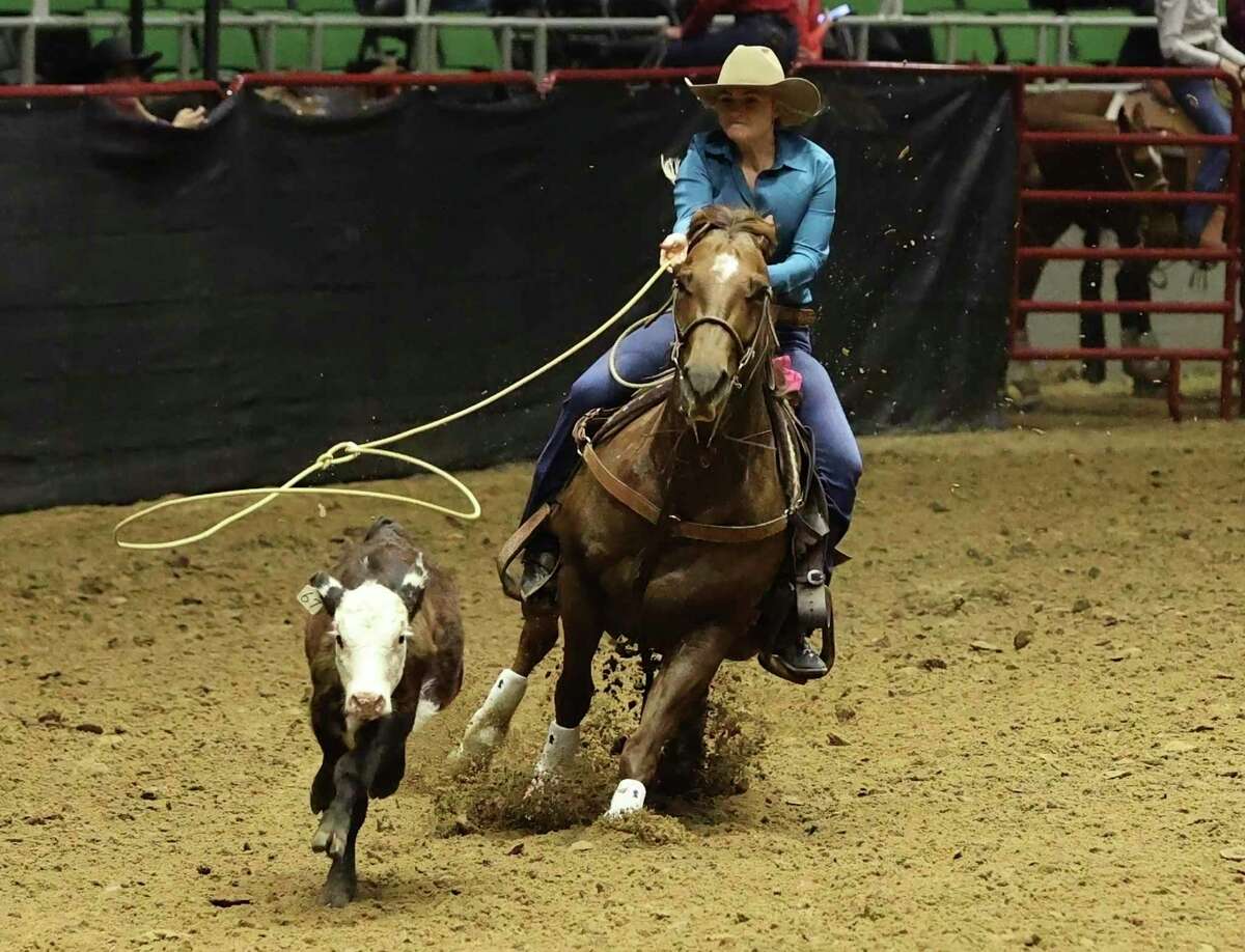 ‘Fastest Girl Wins:’ Ladies Breakaway Roping A Crowd Favorite At San ...