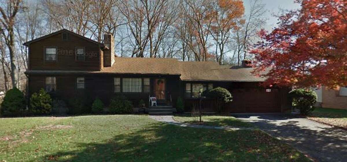 14 Westwood Road, Trumbull