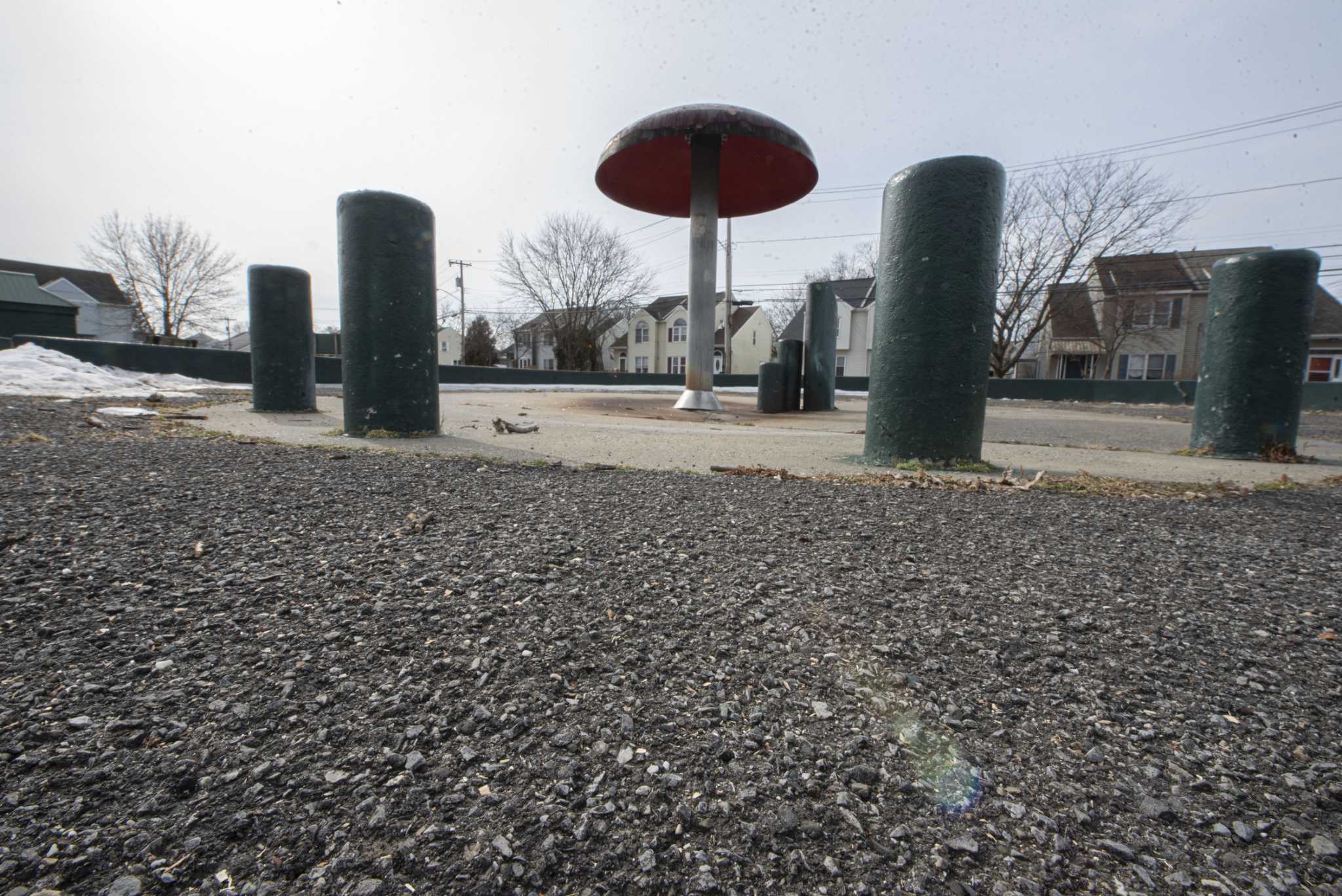 Splash pad, bleachers part of makeover at Schenectady's Jerry Burrell Park - Vimarsana News