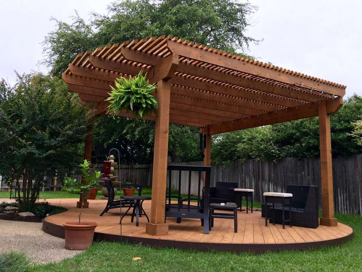 Your guide to backyard summer shade options, from patio umbrellas and