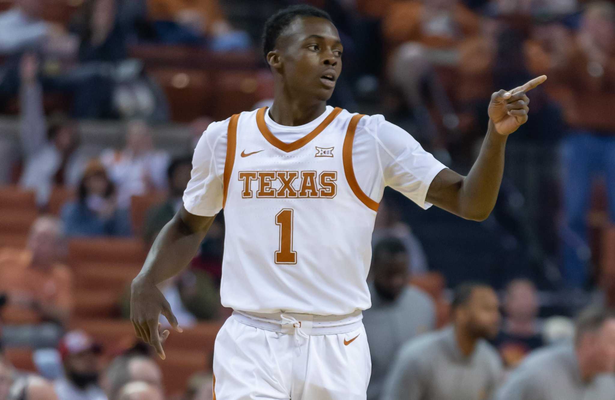 Longhorns, others around the country pay tribute to Andrew Jones after  leukemia diagnosis
