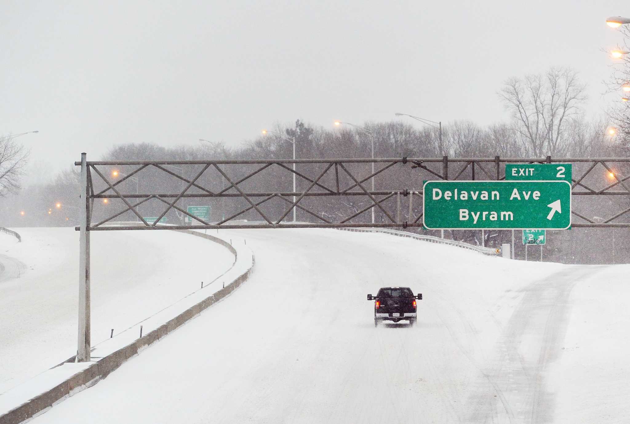 After warm temperatures, up to 6 inches of snow possible Thursday into ...