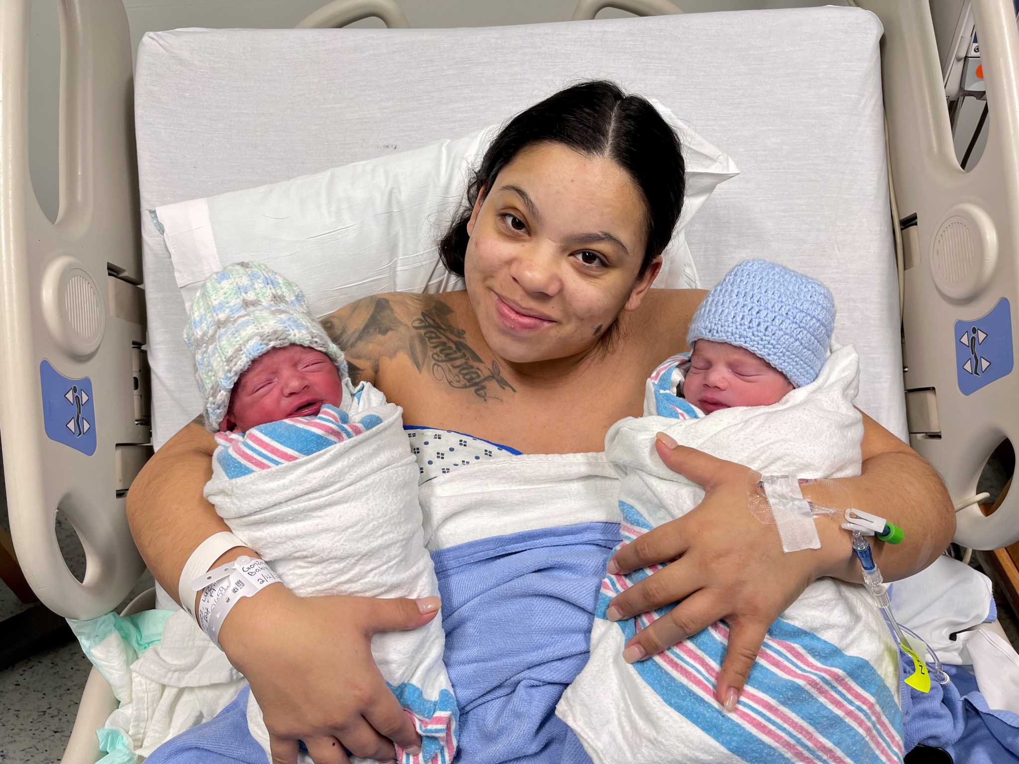 Twins among the baby boom seen at St. Vincent's in Bridgeport on 'Twosday' - Vimarsana News