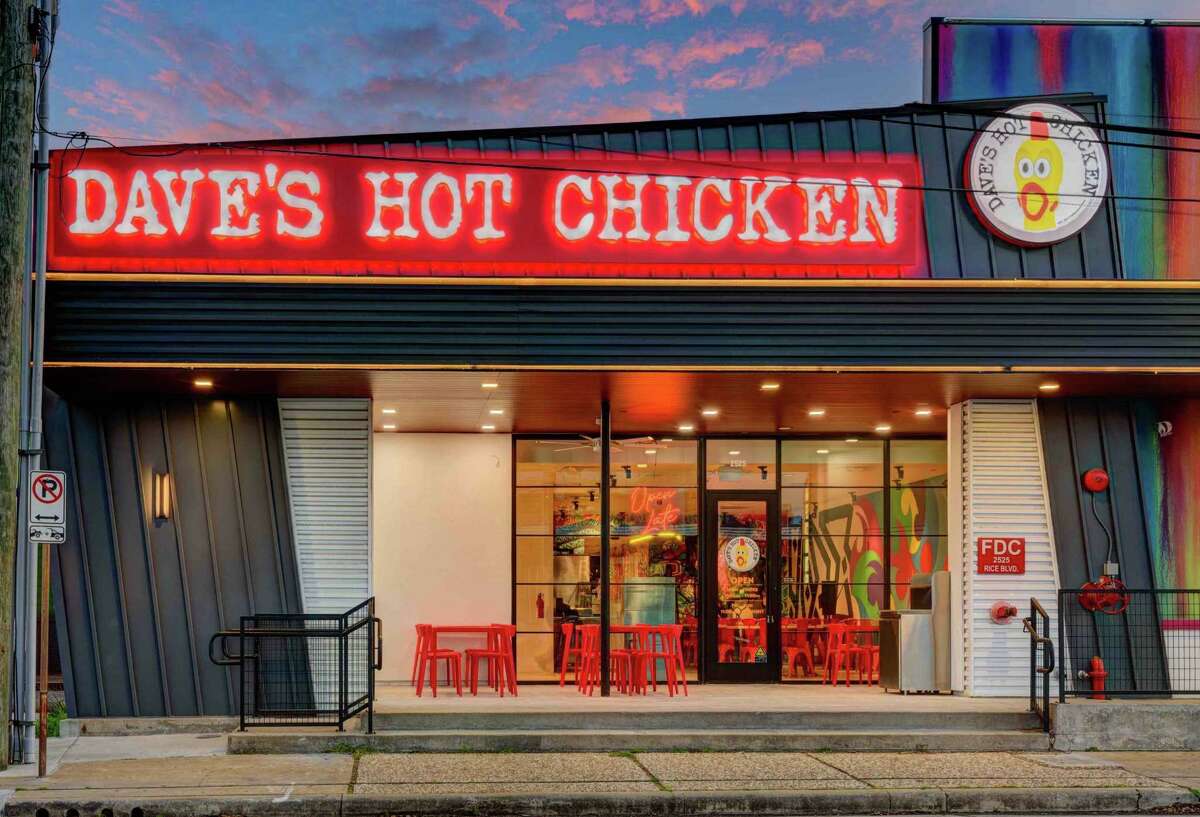 Daves Hot Chicken to open first restaurant in New Caney this weekend image