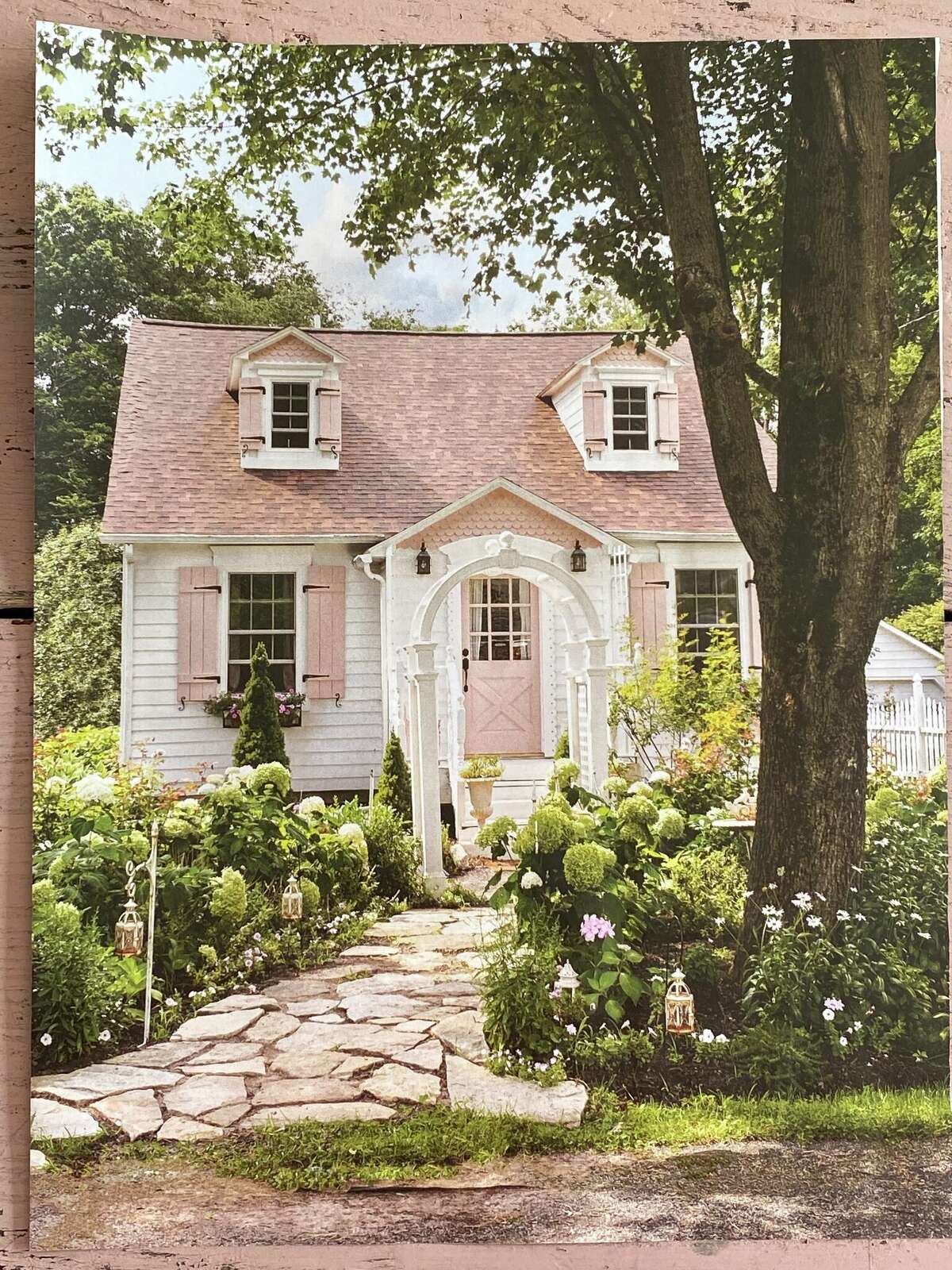 Glenmont home featured on cover of Country Home magazine