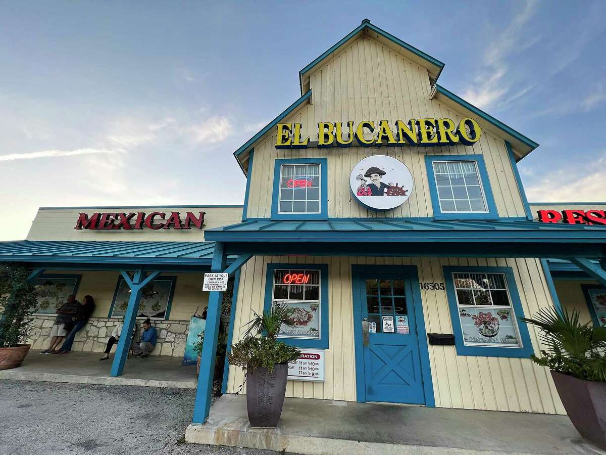 San Antonio Mexican seafood restaurants El Bucanero, El Golfo de Mexico, El  Siete Mares do battle in Mike Sutter's Lenten showdown