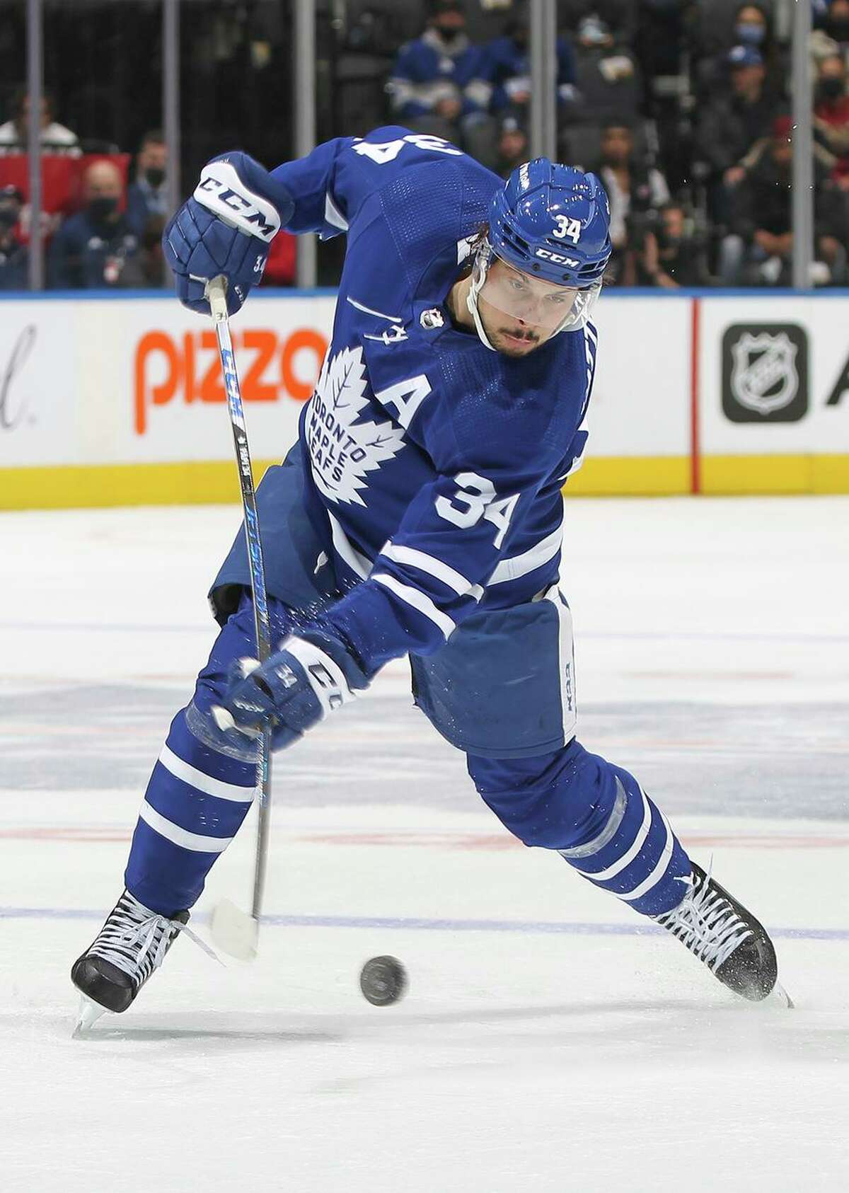 Auston Matthews of the Maple Leafs, blasting a shot against the visiting Wild, erased a tie with a goal to lead a 3-1 win.